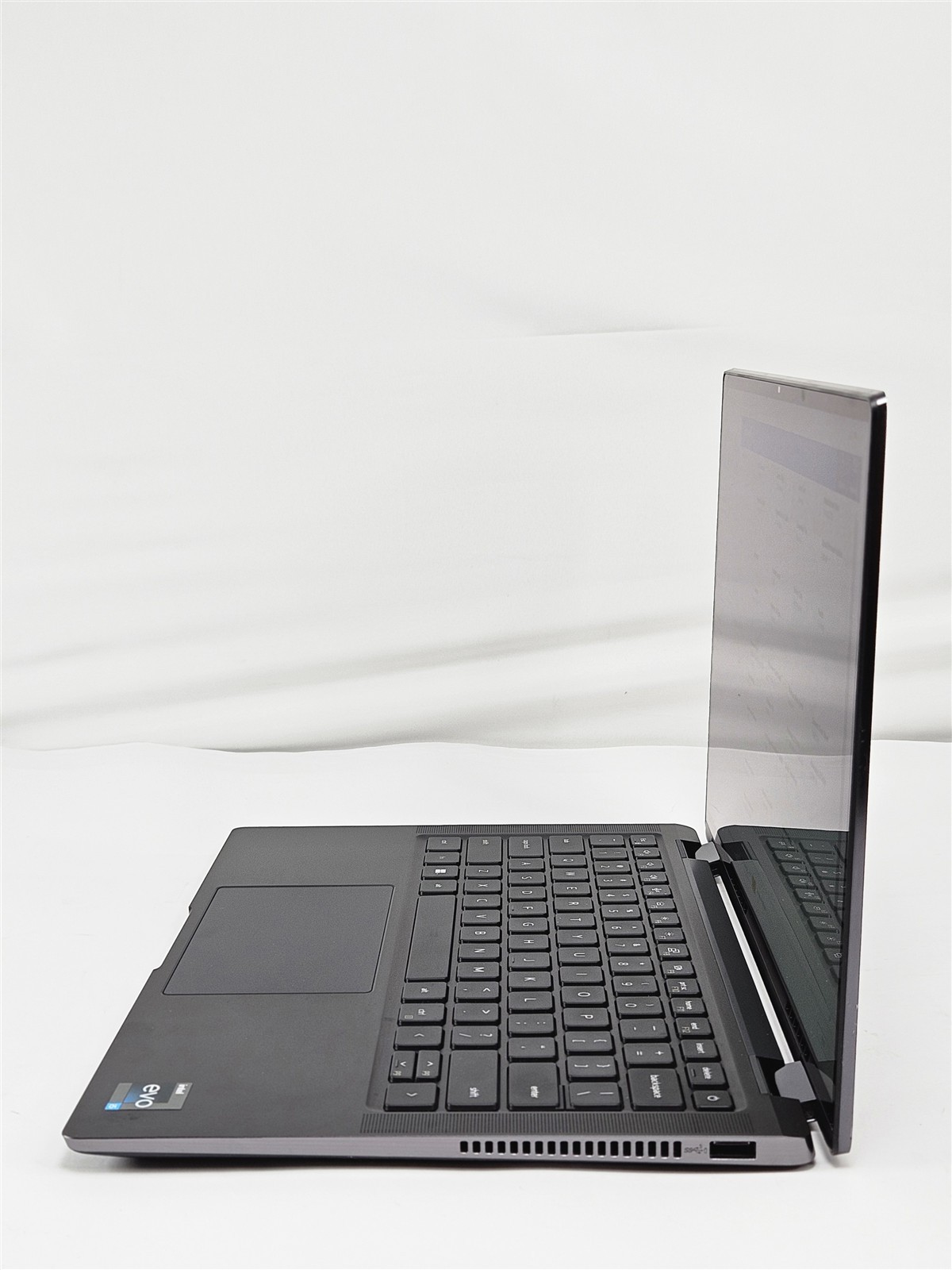Dell 14″ Latitude 9430 Intel Core i5-1245U 16GB RAM 256GB SSD