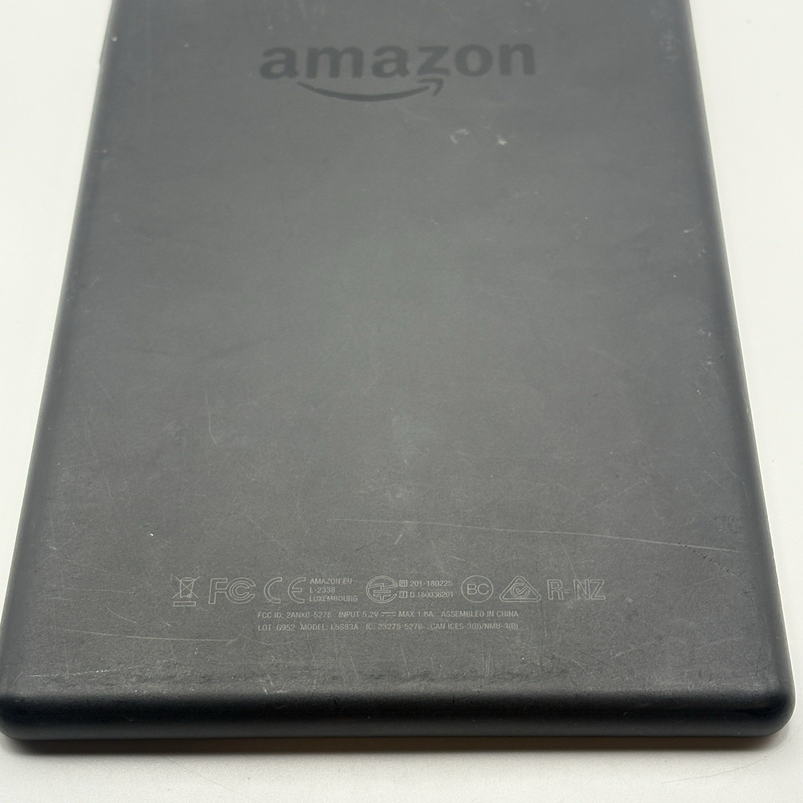 Amazon Fire HD 8 (8th Gen) L5S83A Tablet (Wi-Fi) – 32GB Black 8” Screen TESTED
