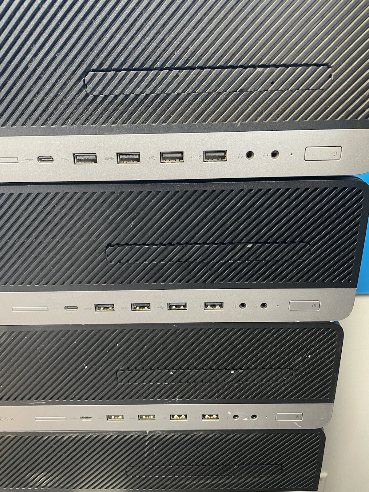 HP EliteDesk 800 G4 SFF no CPU No Ram, no hdd, tested