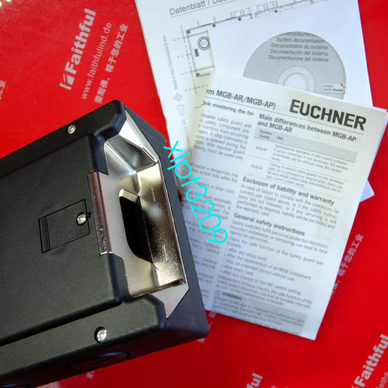 1PC NEW MGB-L1-ARA-AL1A1-M-R-121050 Euchner Safety switch Shipping by DHL/FedEX