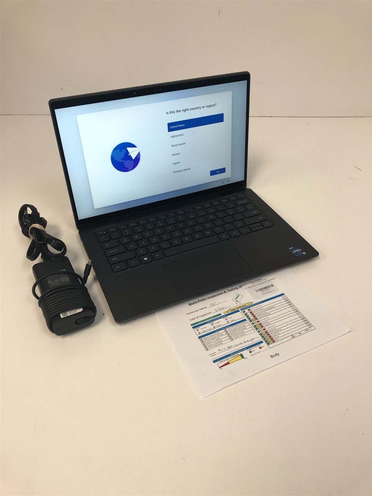 Dell Latitude 7430: Intel Core i7-1265U 1.8GHz – 16GB – 256GB (SELECT)