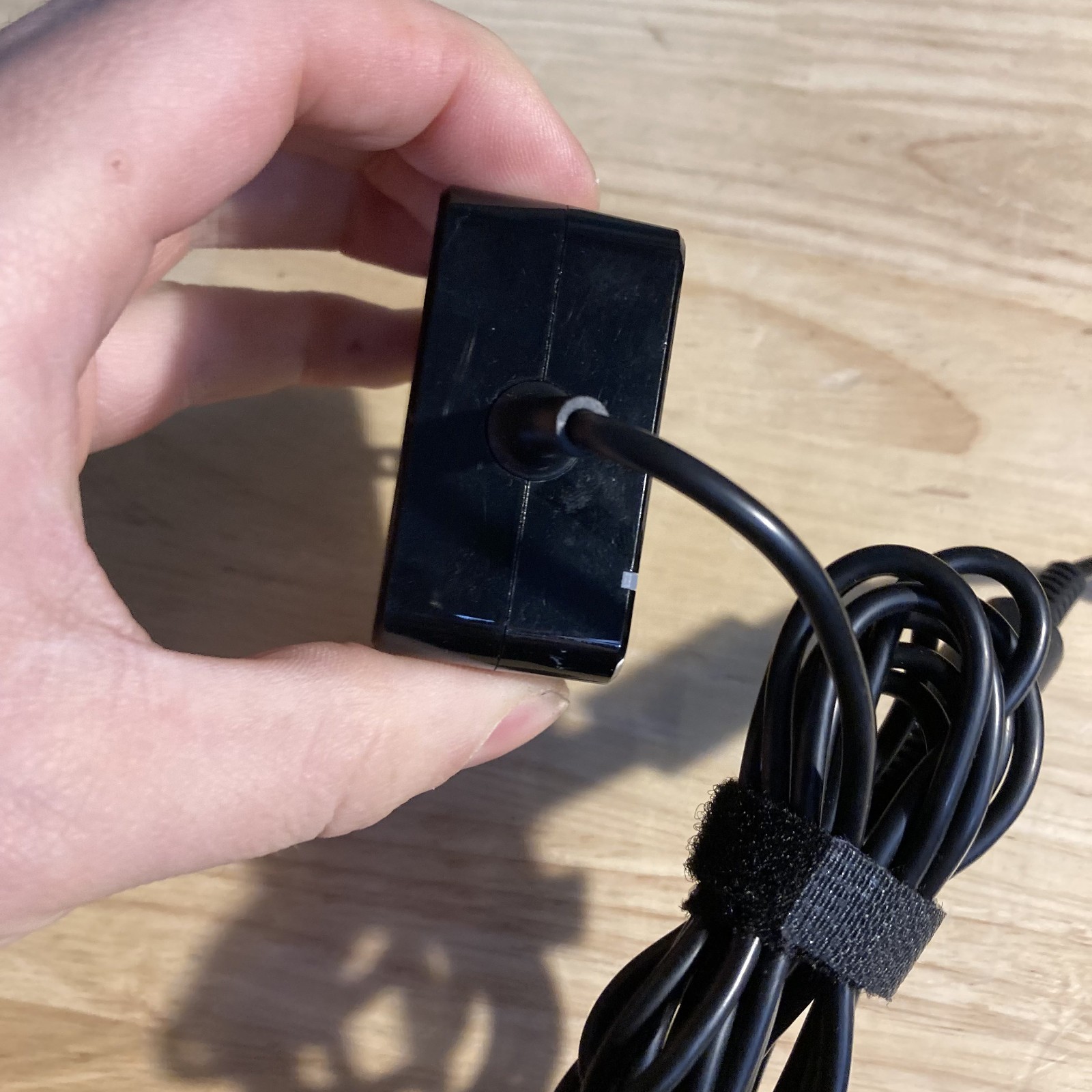 Samsung AC Adapter W14-026N1A Power Supply 12V 2.2A Charger AD-2612AUS