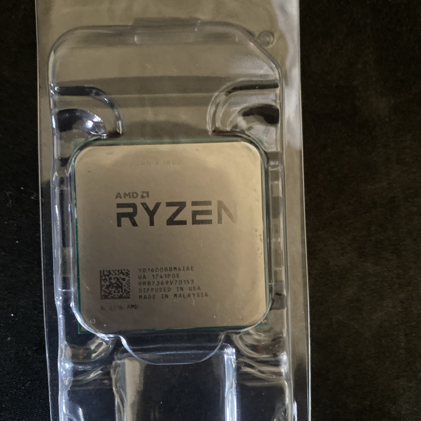 AMD Ryzen 5 1600 3.2GHz 6-Core CPU – With Stock Wraith Cooler