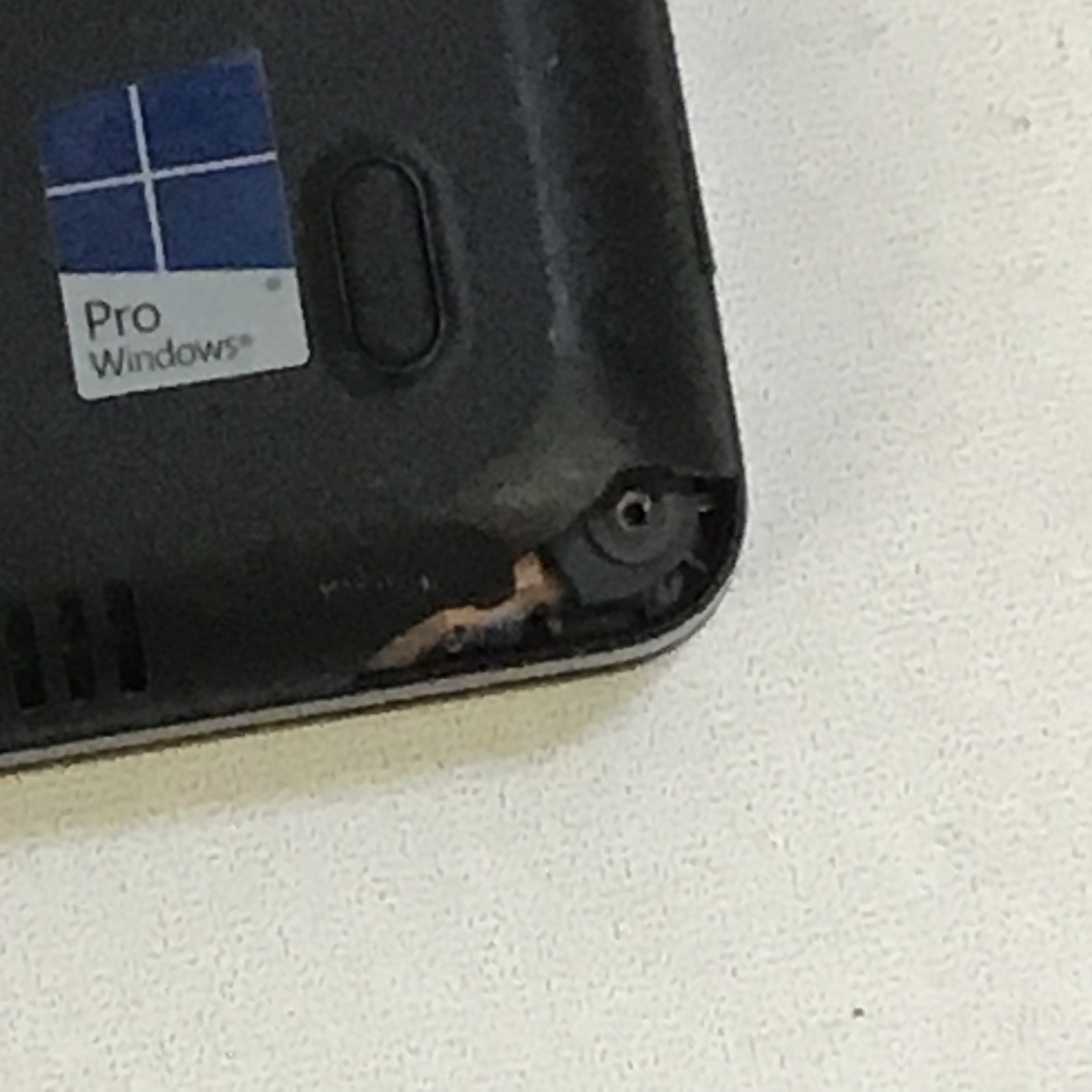 Dell Latitude E5570 i7-6th Gen @2.70GHz | 512GB SSD | 8GB RAM | No OS