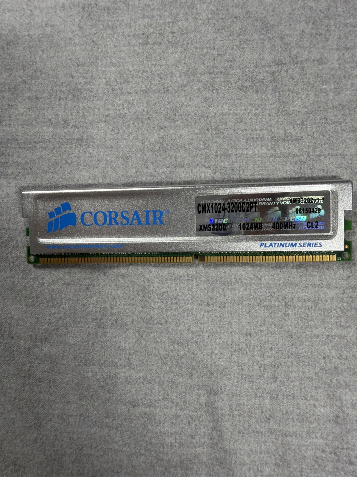 CORSAIR XMS Platinum Series Memory CMX1024-3200C2PT XMS3200 1024MB 400MHz