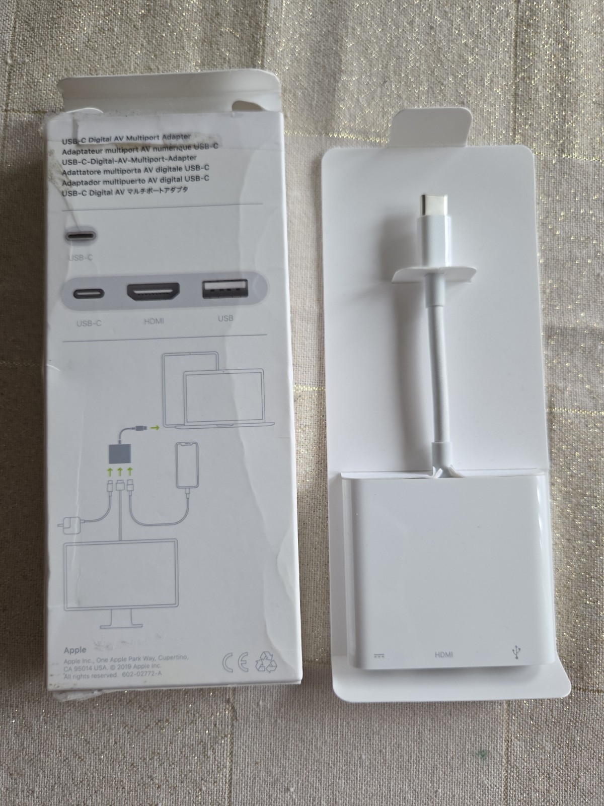 Apple USB-C to Digital AV Multiport Adapter Genuine A2119 (MUF82AM/A)