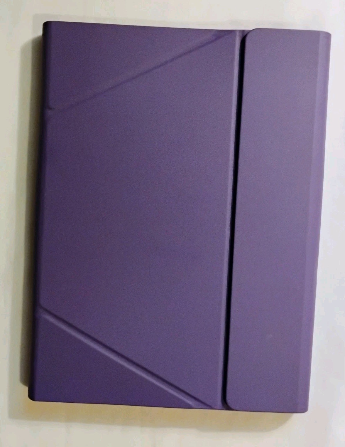 Flexview Folding Folio Case 9 to 11.5in Flexible Stand Magnetic Closure Purple