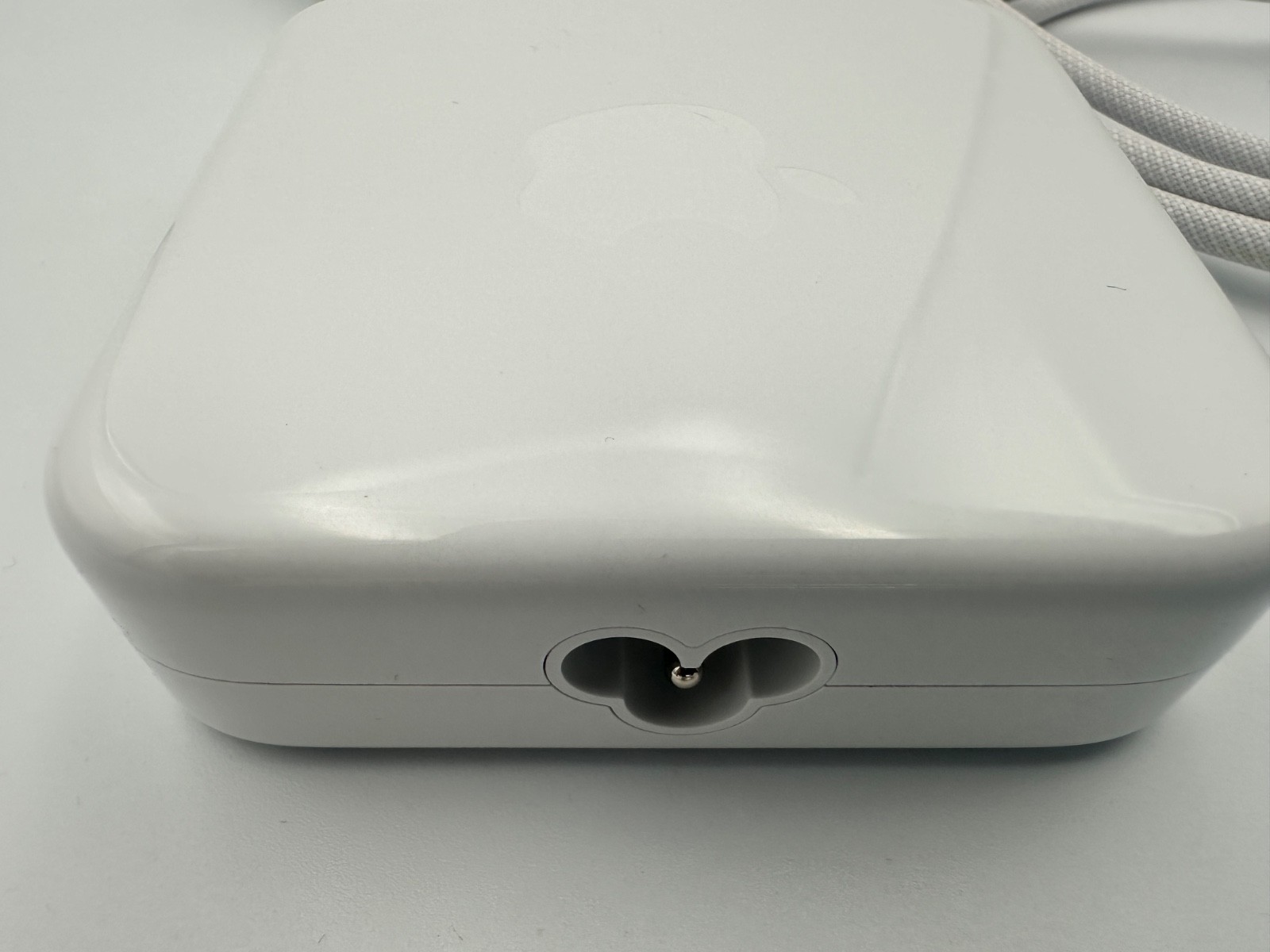Genuine Apple iMac 24″ M1 143W Power Adapter Silver A2290