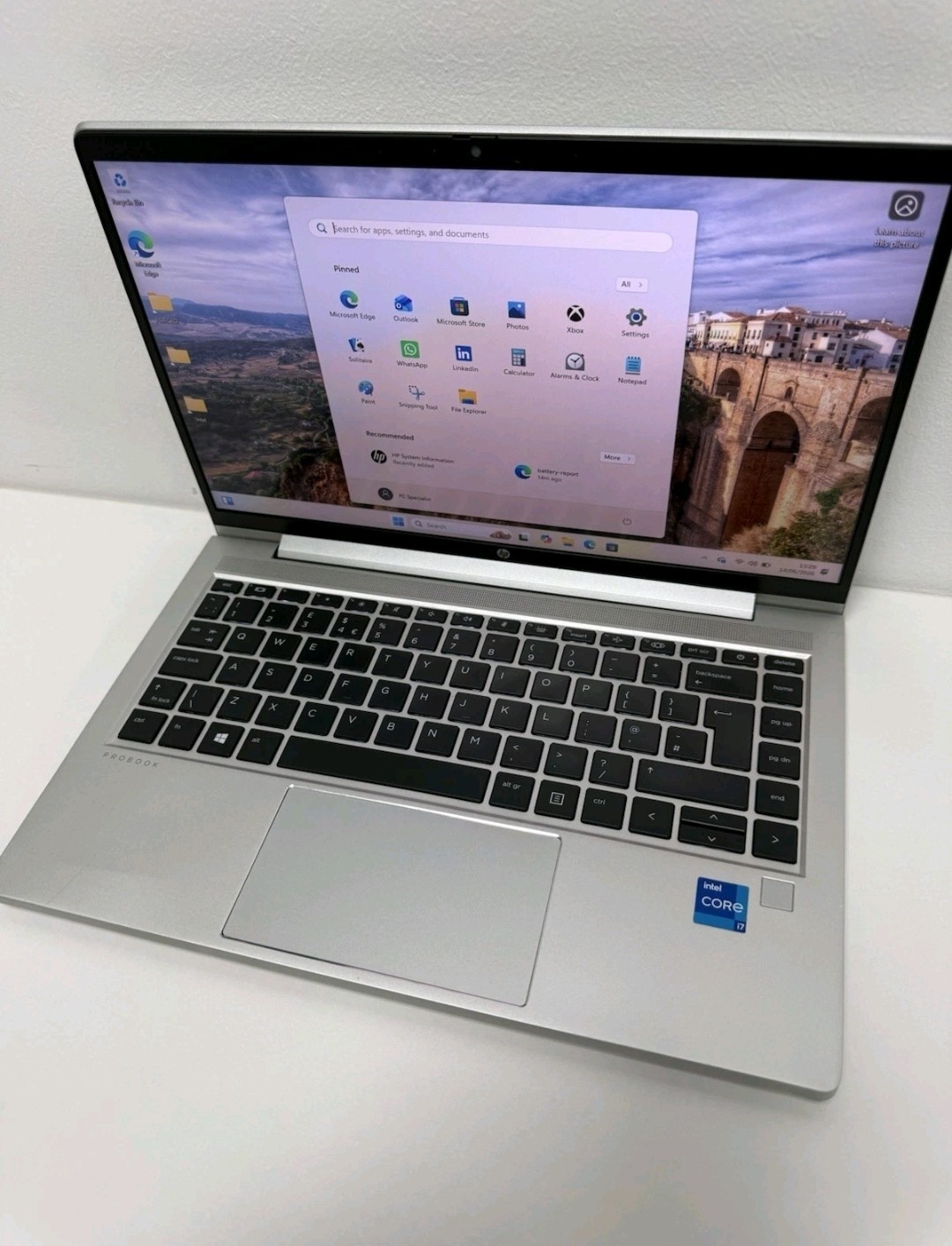 HP PROBOOK 640 G8 | CORE I7-1165G7 2.80GHZ | 256GB | 16GB | WIN10 |