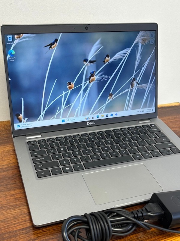 Dell Latitude 5420 14″ FHD Laptop Intel Core i5-1135G7 8GB 256GB Windows 11 Pro