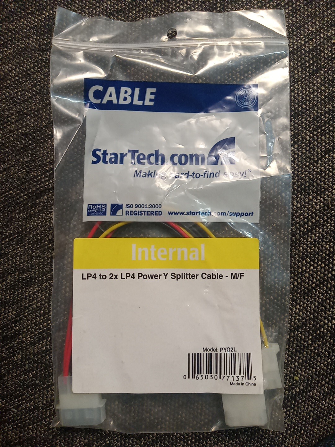 StarTech.com LP4 to 2x LP4 Power Y Splitter Cable M/F – LP4 Splitter – Molex Y S