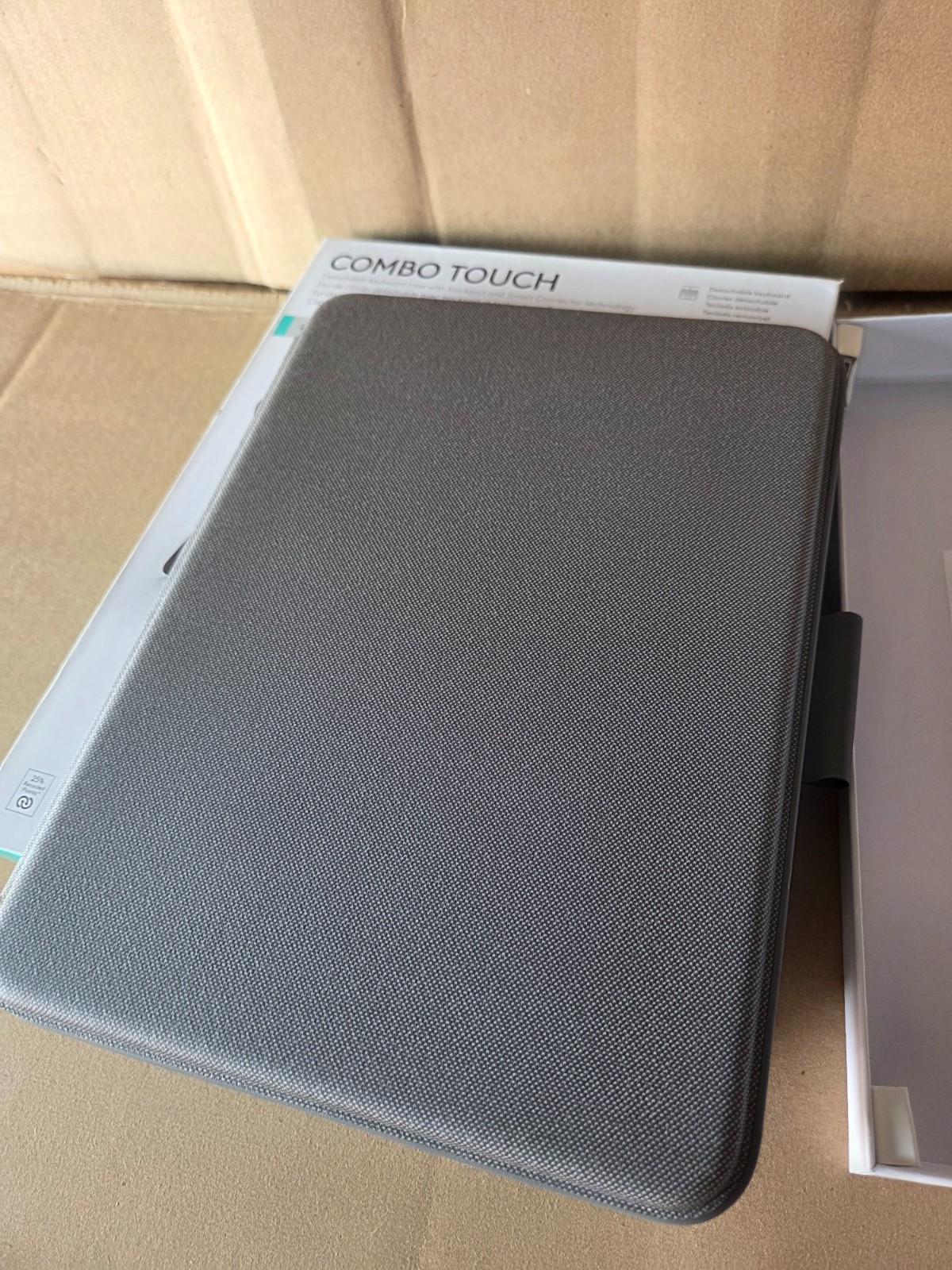 Logitech Combo Touch Detachable Keyboard Case for iPad 10th Gen and A16 Gray