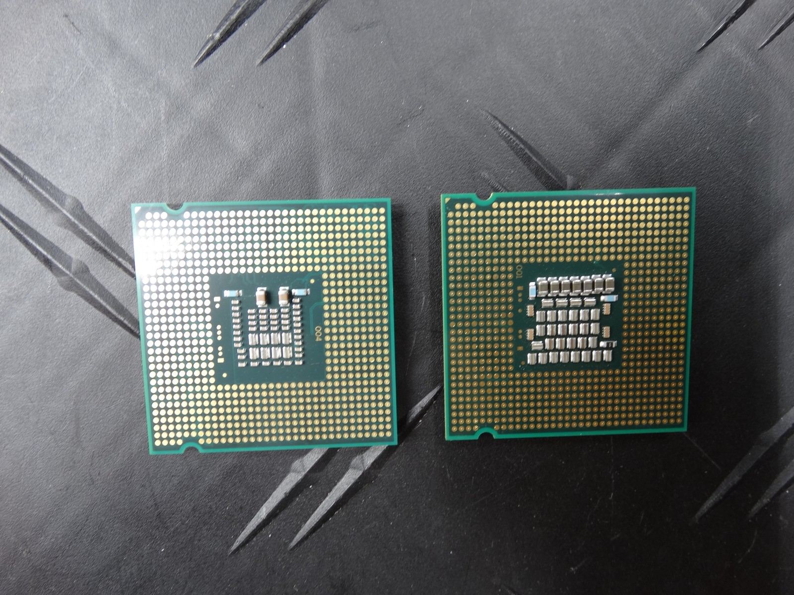 Intel Core 2 Duo E6750 2.66GHz + 2.50GHz E3300 Dual Core Processor