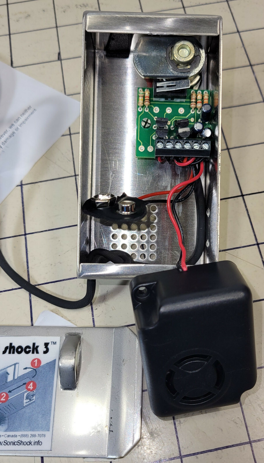 SONIC SHOCK 3 ANTI THEFT ELECTRONIC ALARM (9V battery and GLUE are not included)
