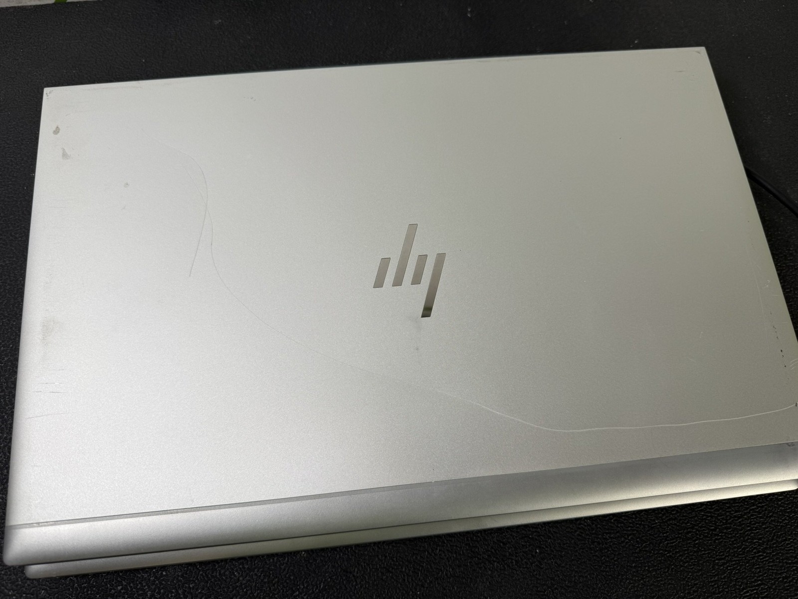HP EliteBook 850 G8 i5-1135G7 2.4GHz 4GB DDR4 Laptop NO SSD NO BATTERY – READ