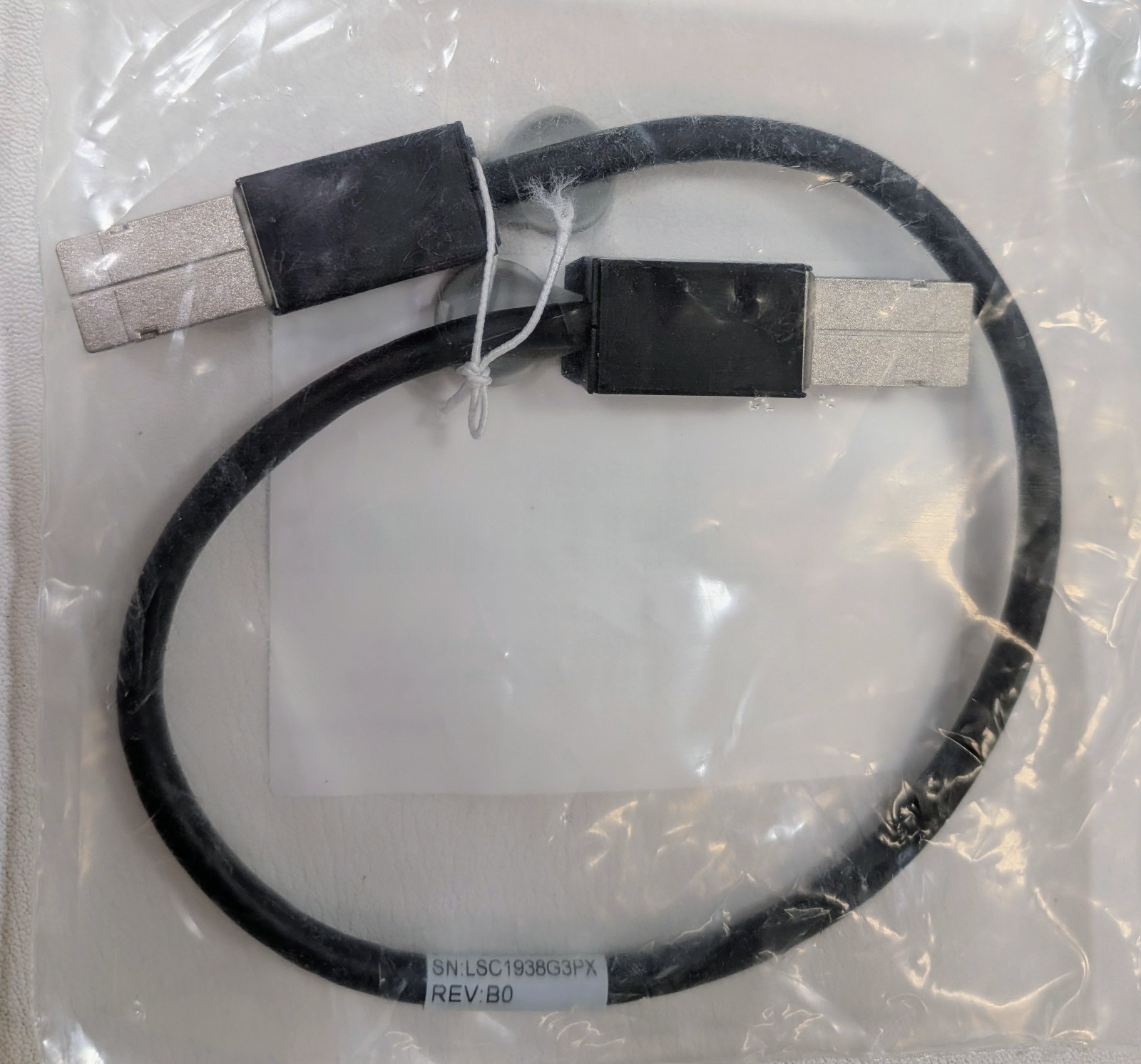 Lot of Three Cisco Leoni 50cm CAB-STK-E-0.5m C2960S-STACK Cables 37-0891-01