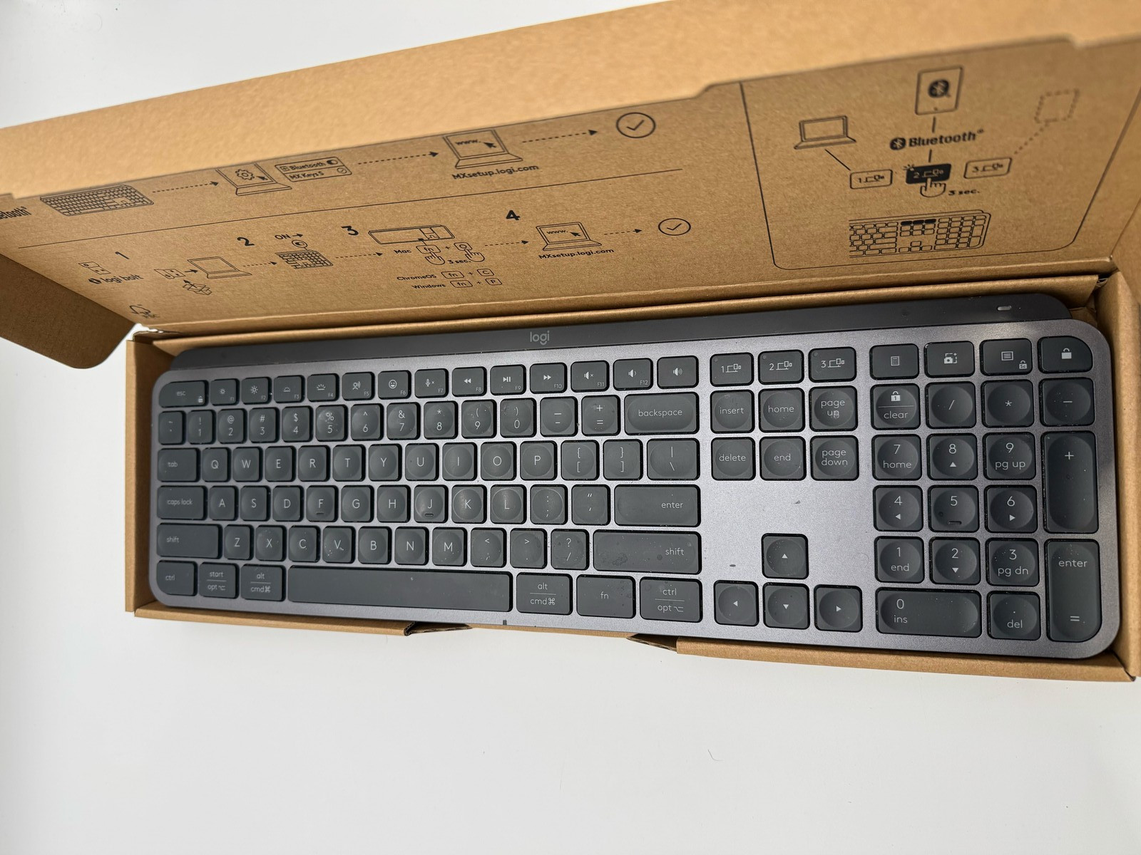 Logitech MX Keys S Wireless Keyboard Low Profile Bluetooth USB C Graphite (5)