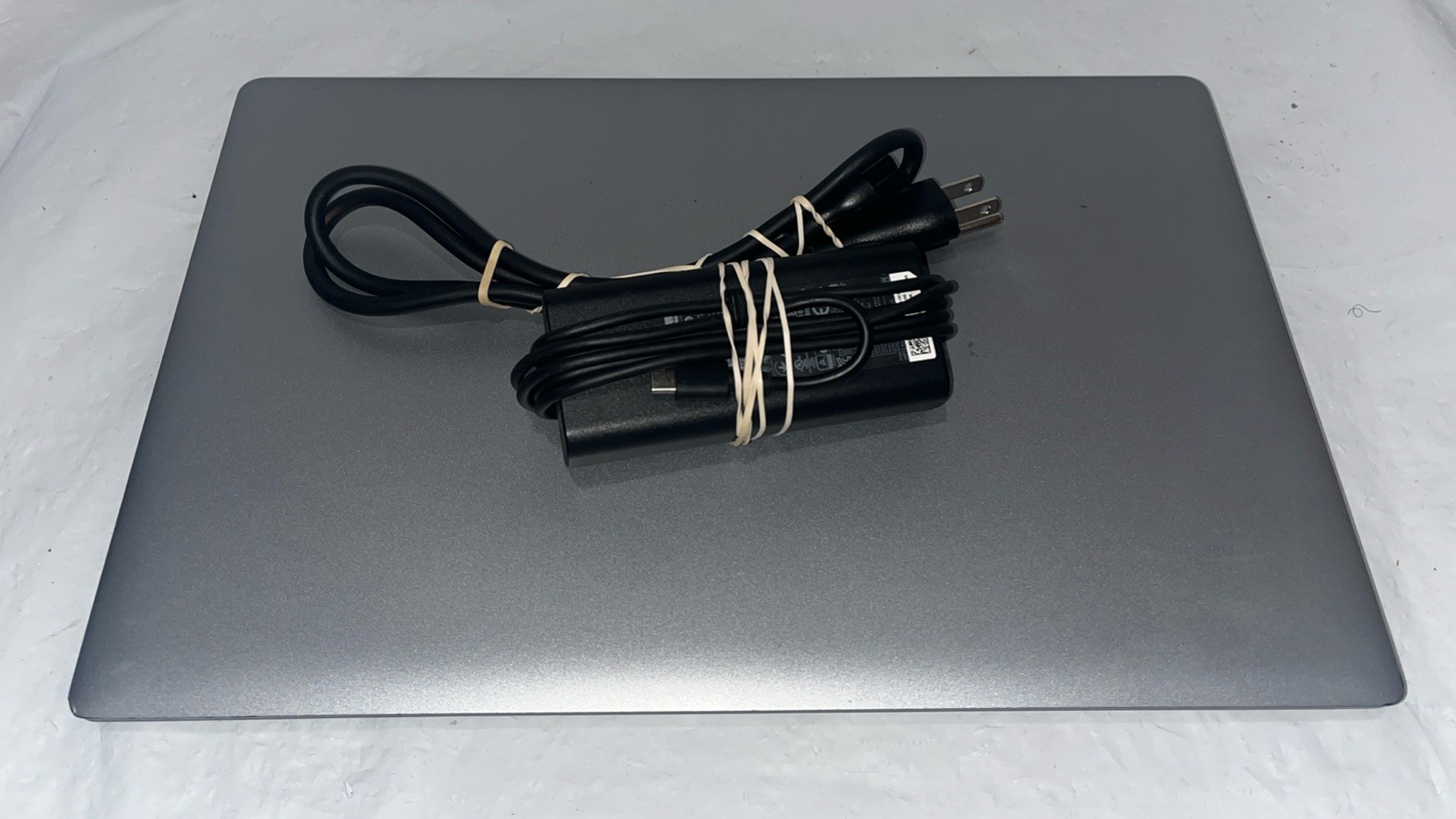 Dell Latitude 5520 15″ i7-1185G7@3.00GHz, 16GB RAM, 256GB M2, W11P *READ*