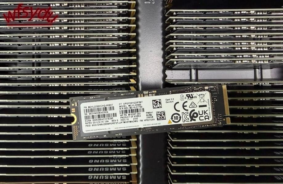 Samsung PM9A1 NVME Solid State Drive MZ-VL22560 256GB