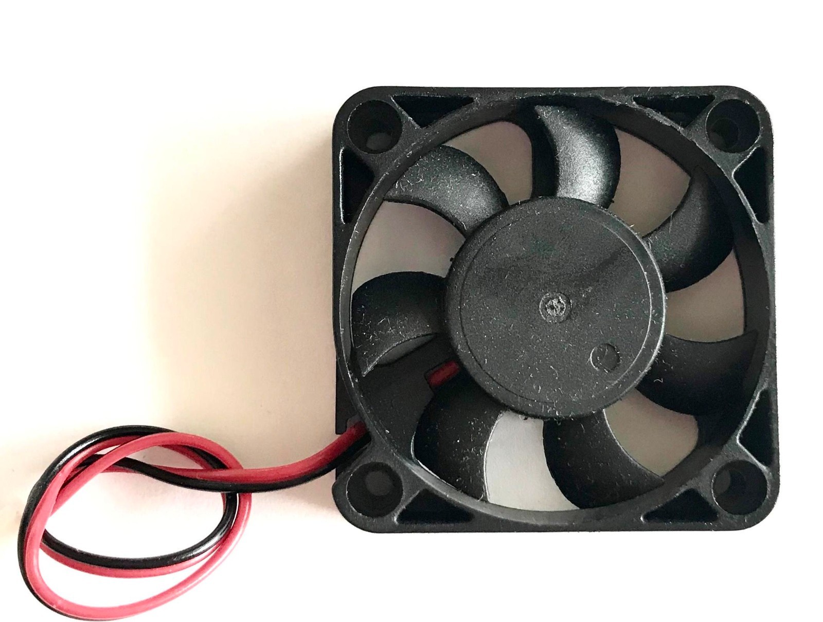 2pcs/4pcs 5V 2″ 50CM Cooling Computer Fan 5010 DC 3D Printer 2-Pin 50x50x10mm