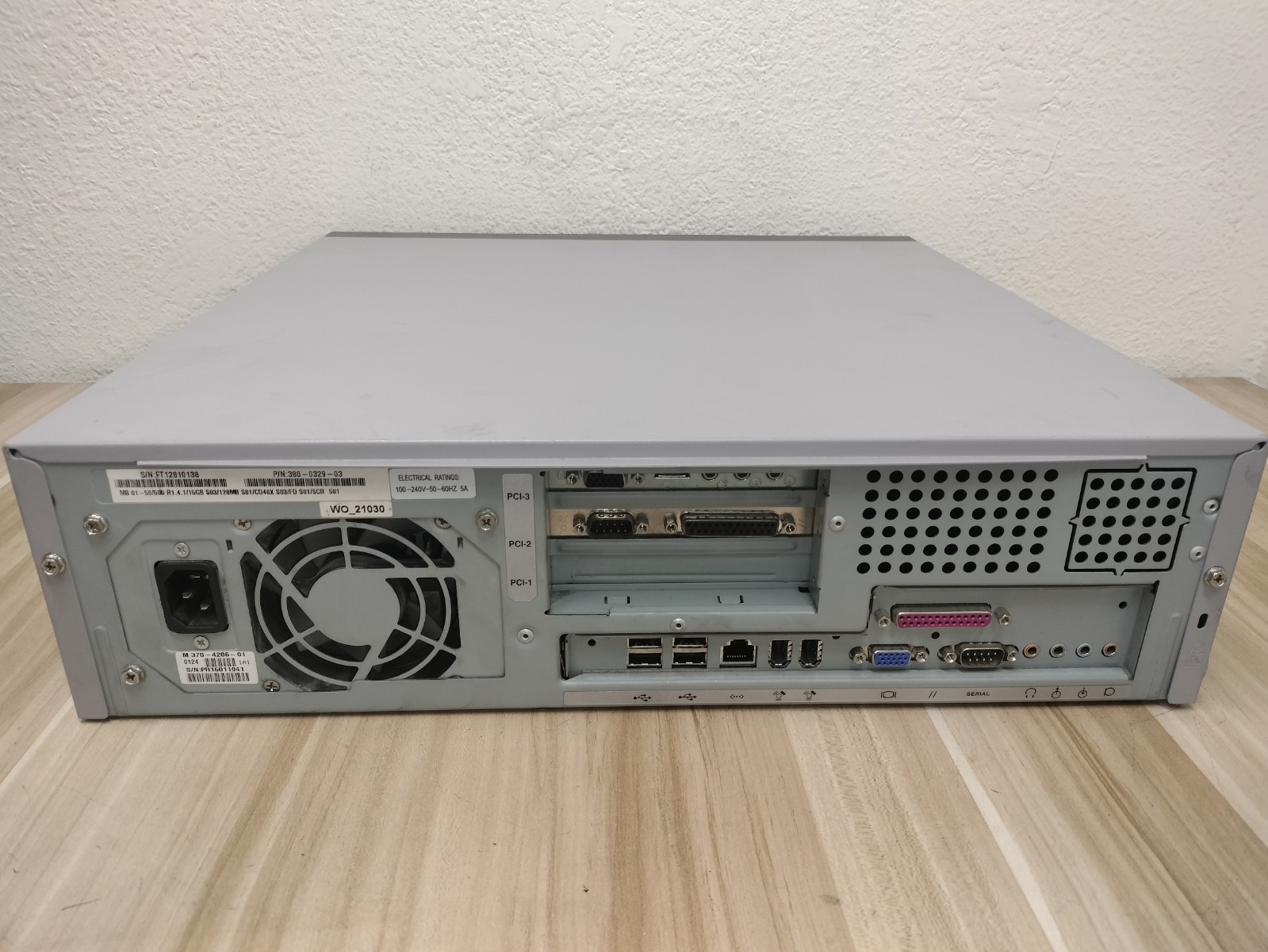 Sun Microsystems SunBlade 100 UltraSPARC-IIe 500MHz CPU 384MB RAM 380-0329-03
