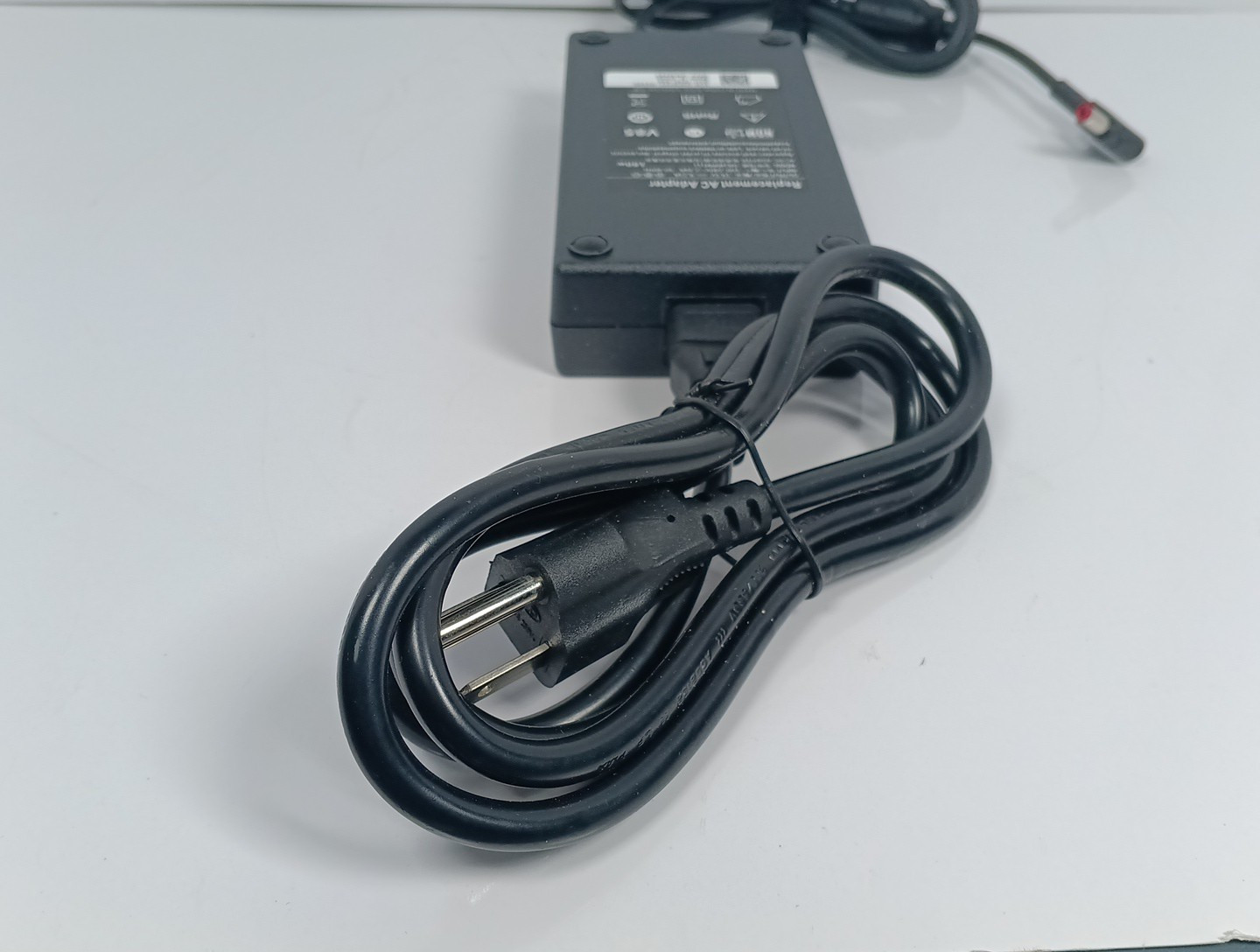Dell AC Adapter Replacement DA180PM111 180W 19.5V 9.23A Power Cord Included