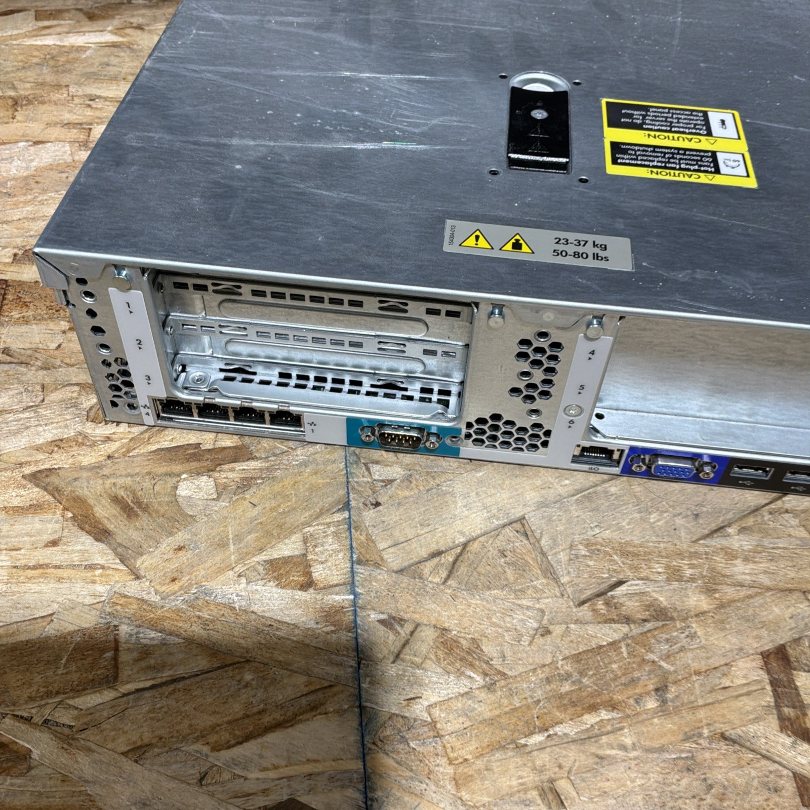 HP Proliant DL380p G8 2x E5-2640 v2 2.5ghz 20-Cores / 48gb 5x 600GB HD C307