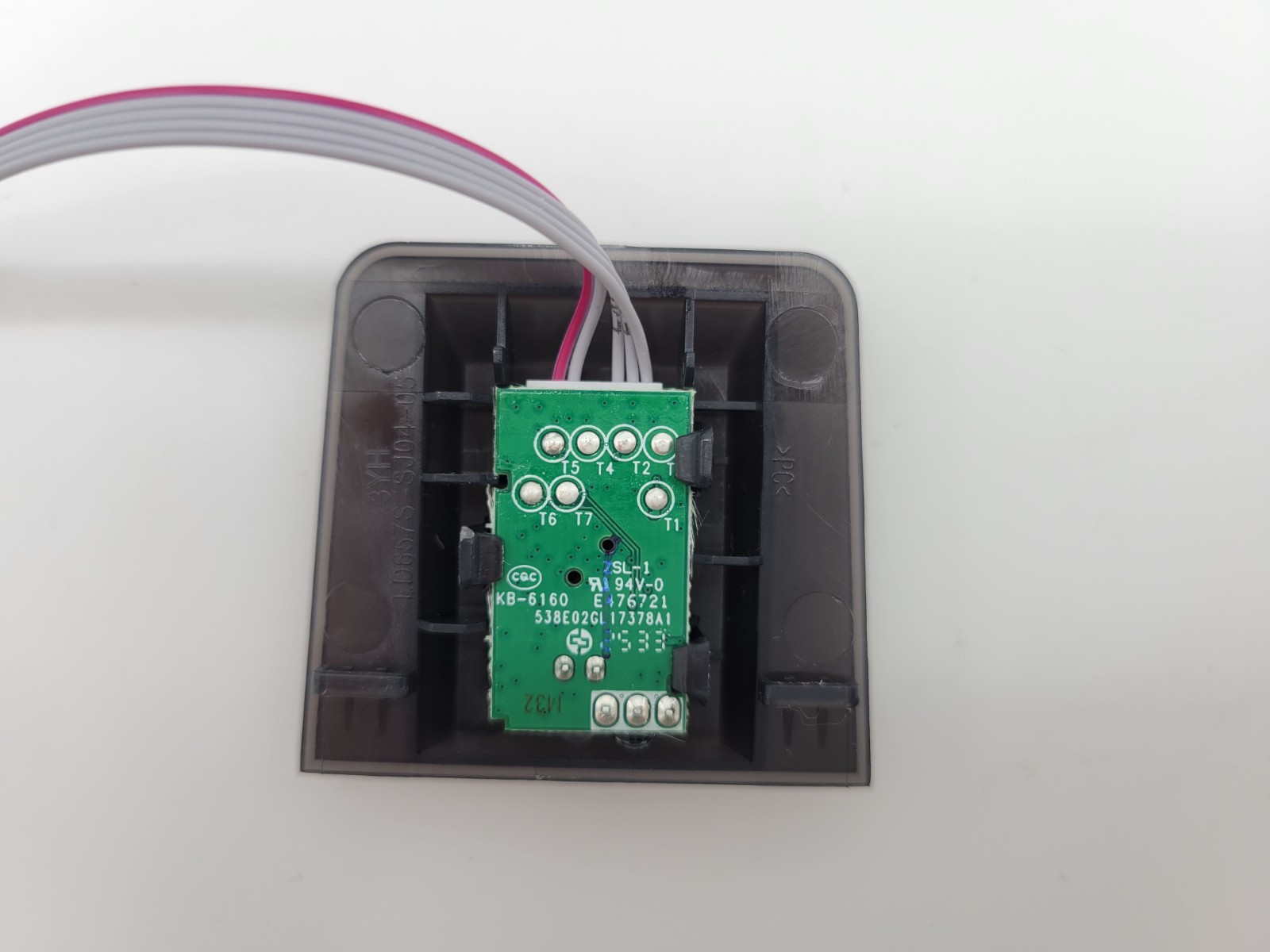 Button Control Panel For Roku Smart TV – 32-Inch Select Series