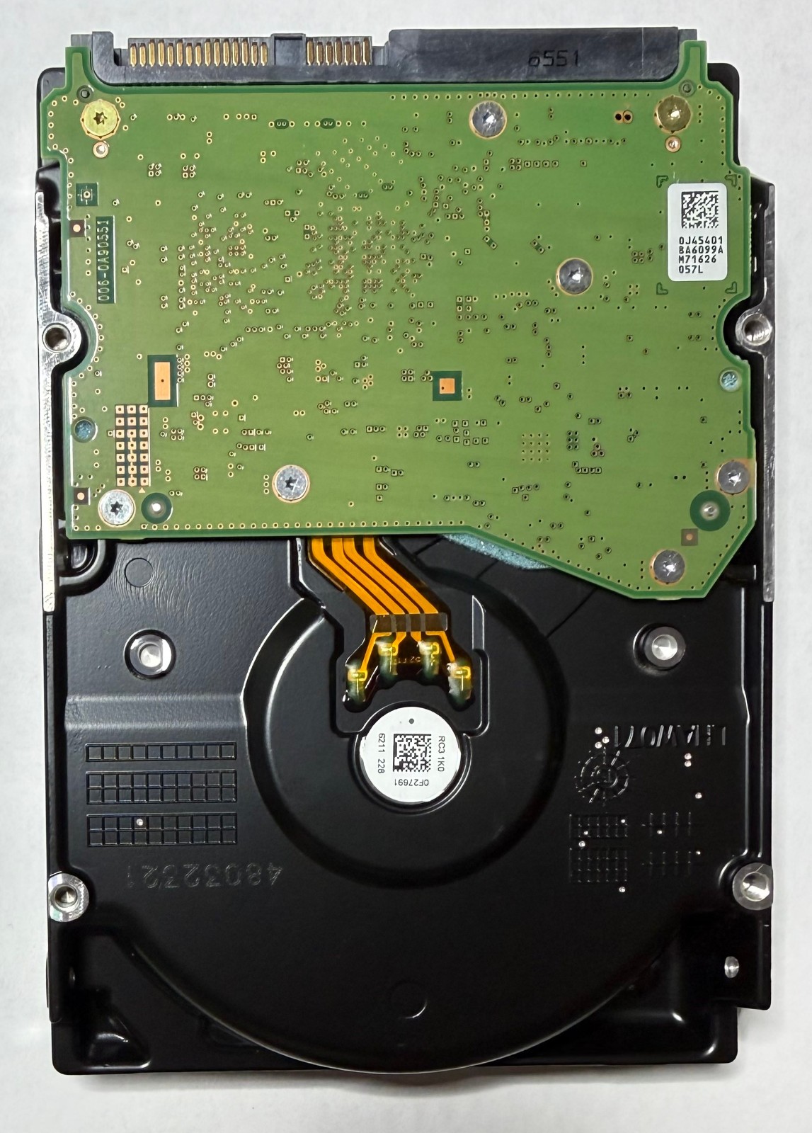 Dell HGST 8TB 7.2K RPM SAS 12Gbps 3.5in 4Kn HDD HUH721008AL4200