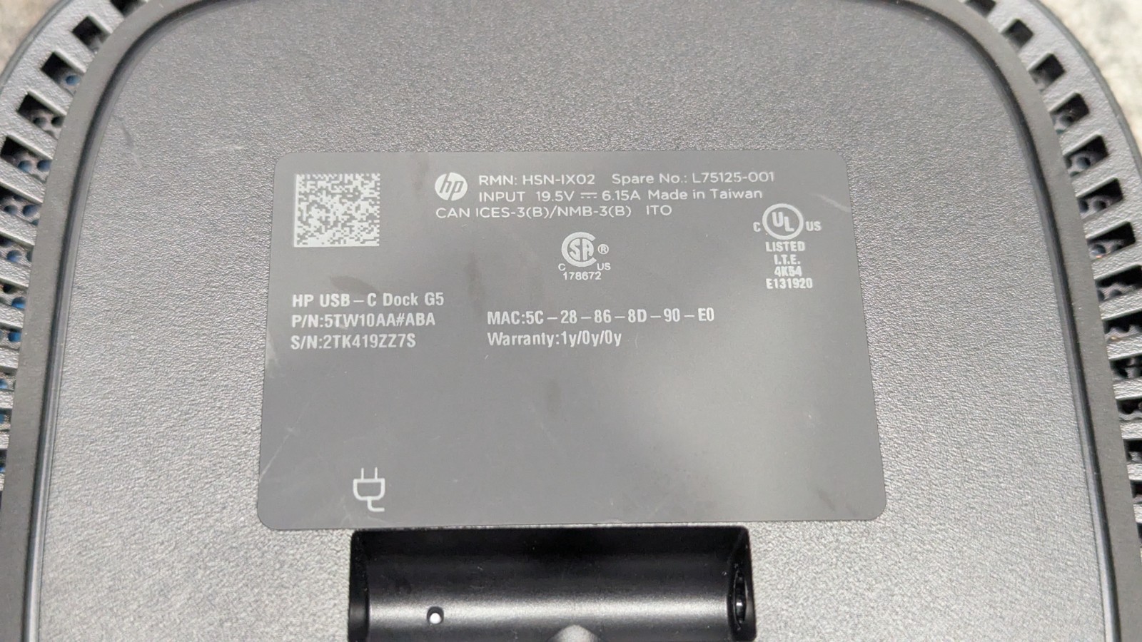 HP USB-C Universal Dock Docking Station 5TW10UT HSN-IX02 G5 Black Bundle