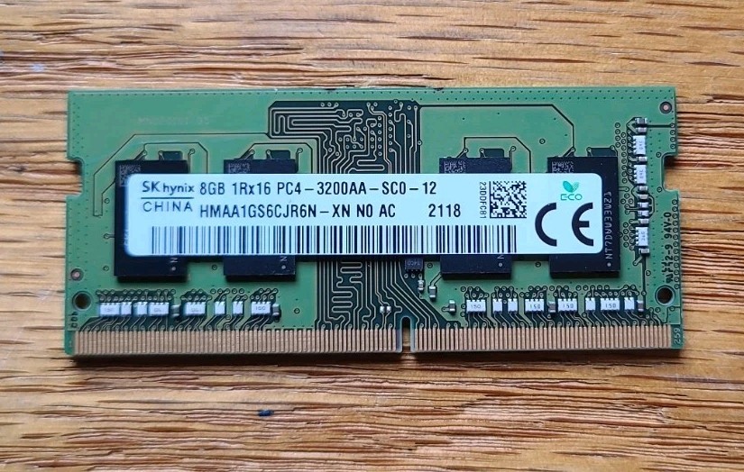 SK Hynix 8GB DDR4 SO-DIMM, PC4-3200AA, HMAA1GS6CJR6N-XN RAM