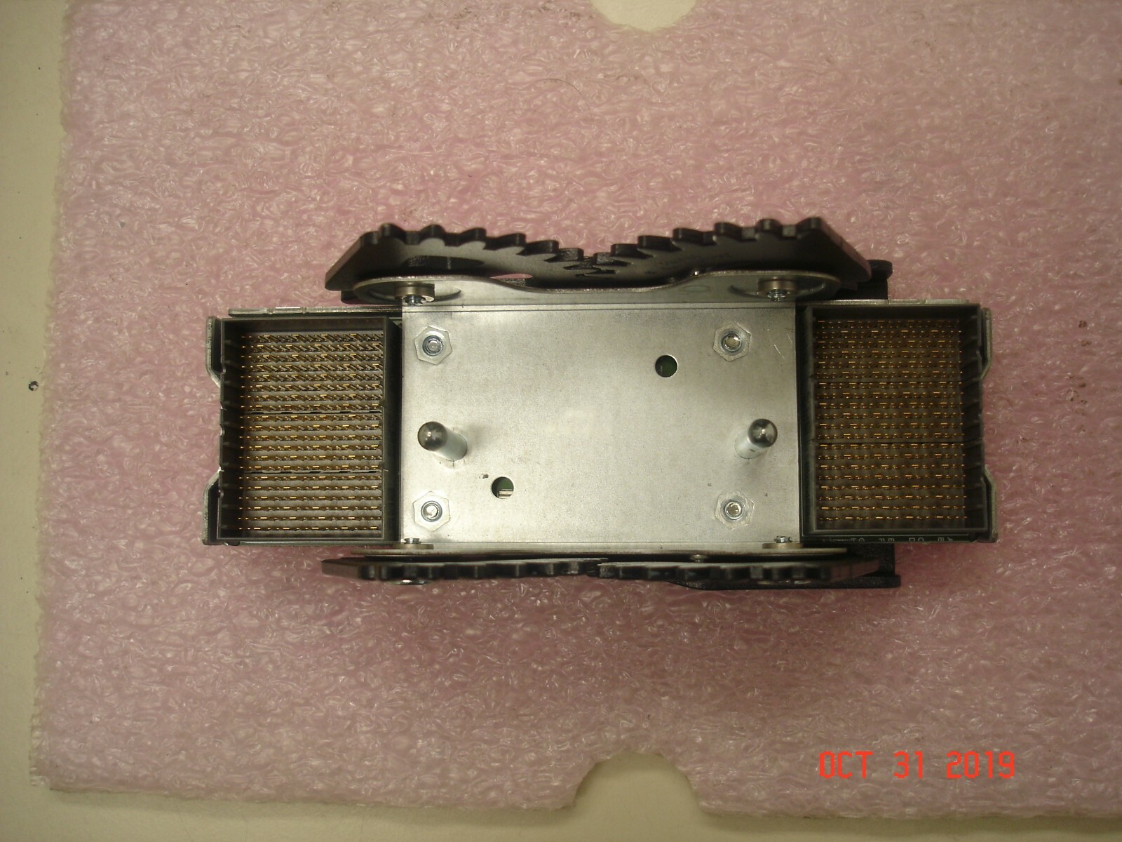 HP 631117-001 E5700 SERVER INTERPOSER MOD FOR U200 LFF STORAGE SYSTEM 620047-001