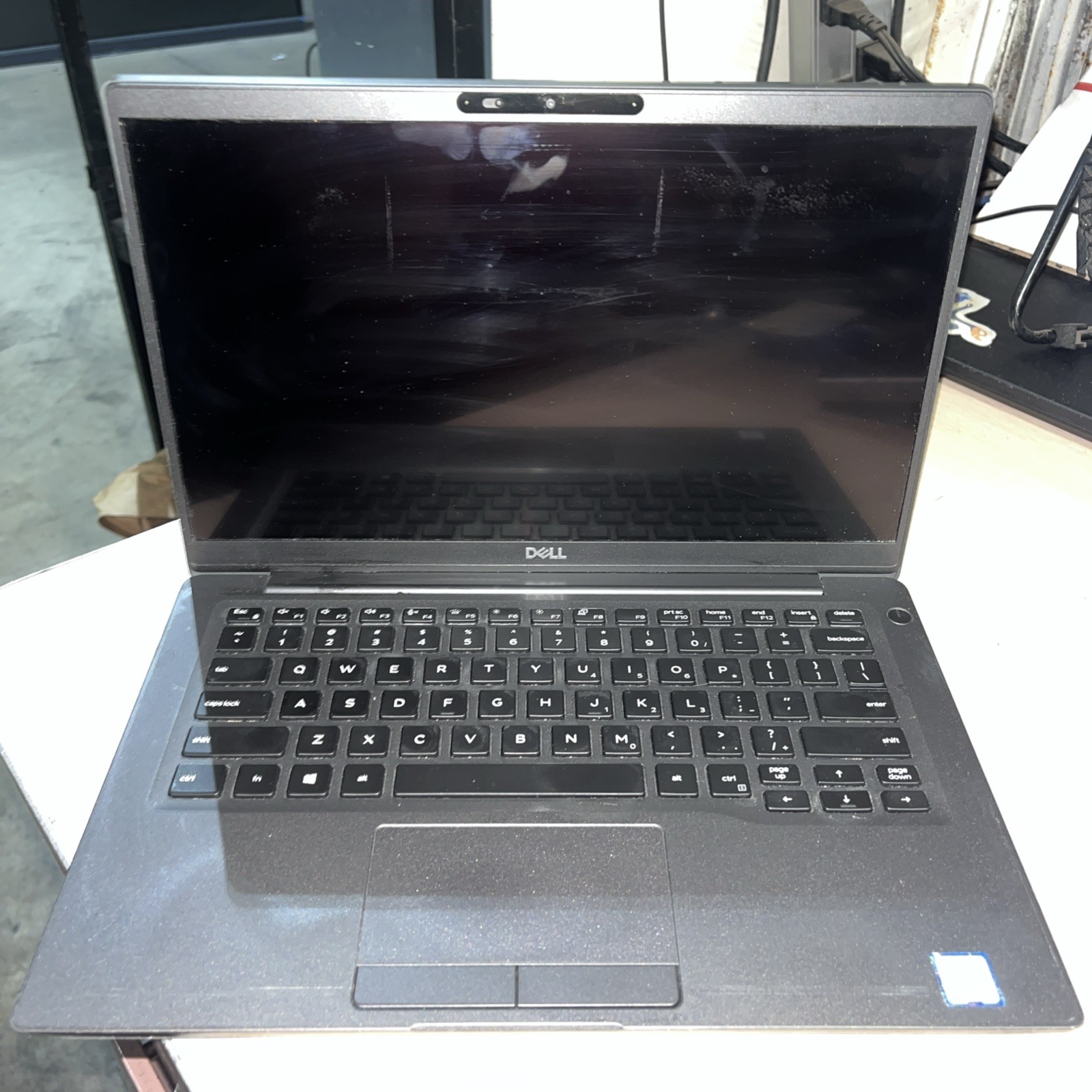DELL LATITUDE 7400 INTEL CORE I7-8665U 1.90GHZ 8GB RAM NO HD