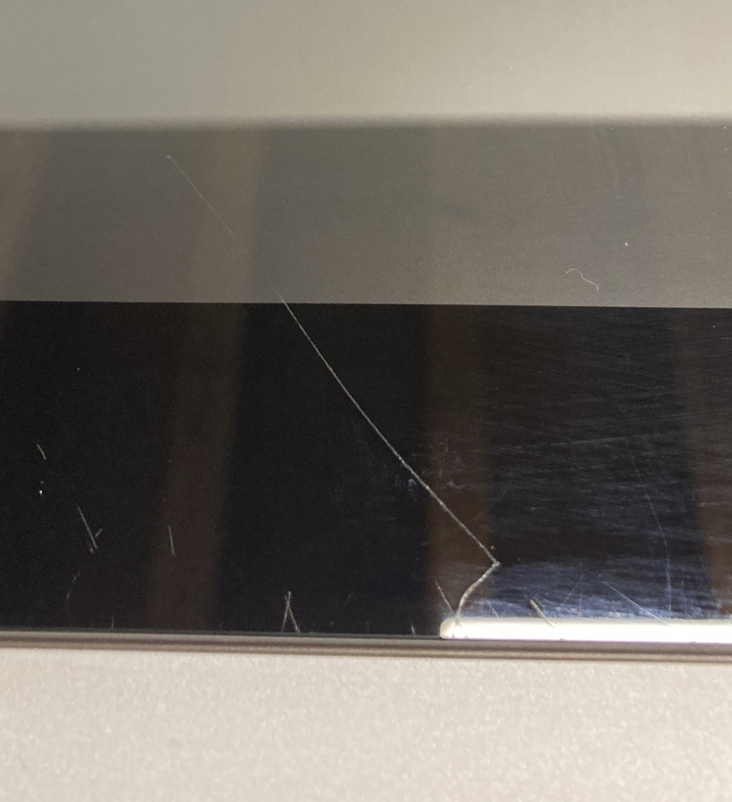 Lenovo S500z 23″ AIO i5-6200U 8GB RAM 512GB SSD, As Is w/Power Cord