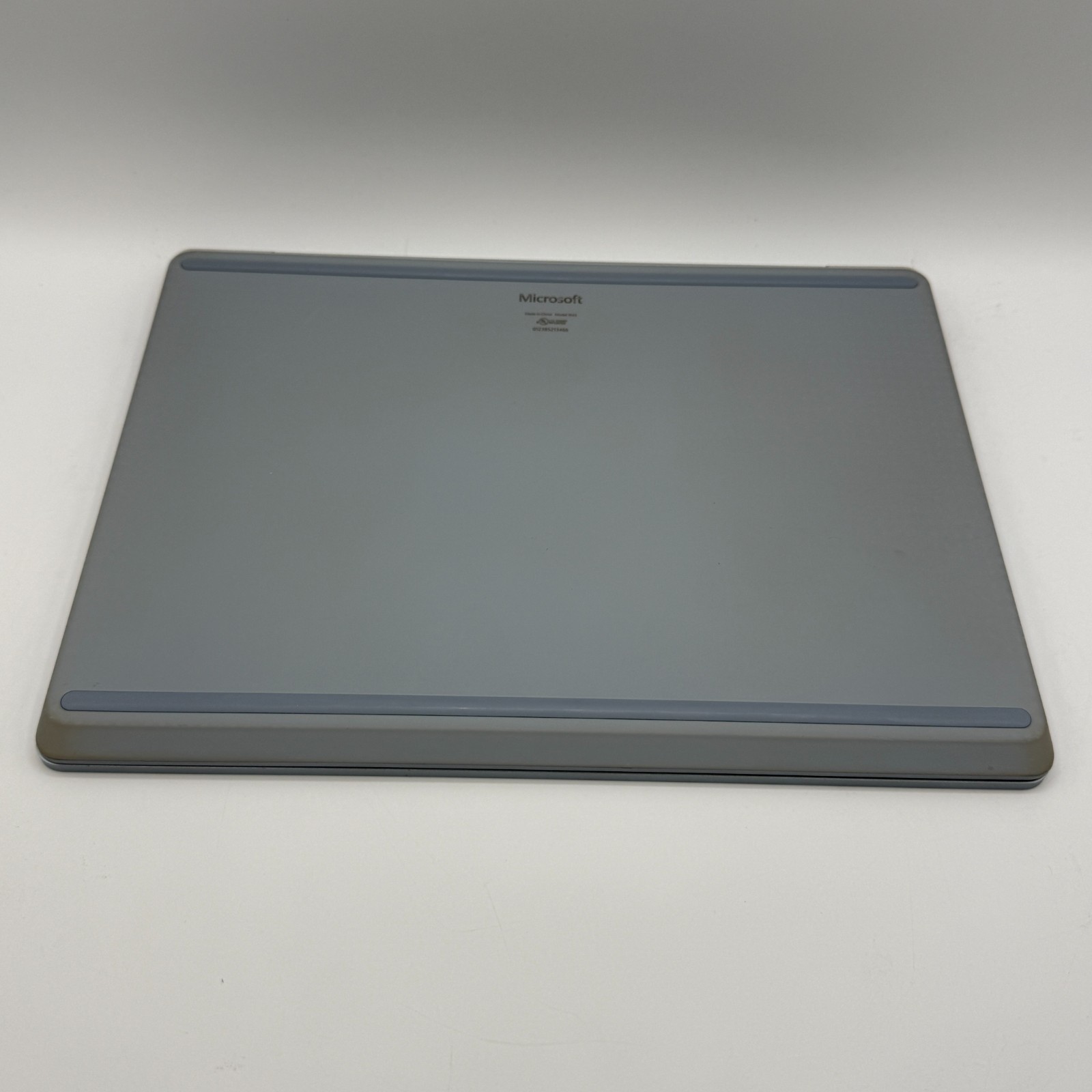Microsoft Surface Laptop Go 1 1943 12.4″ i5-1035G1 1.0GHz 8GB RAM 128GB SSD TOUC