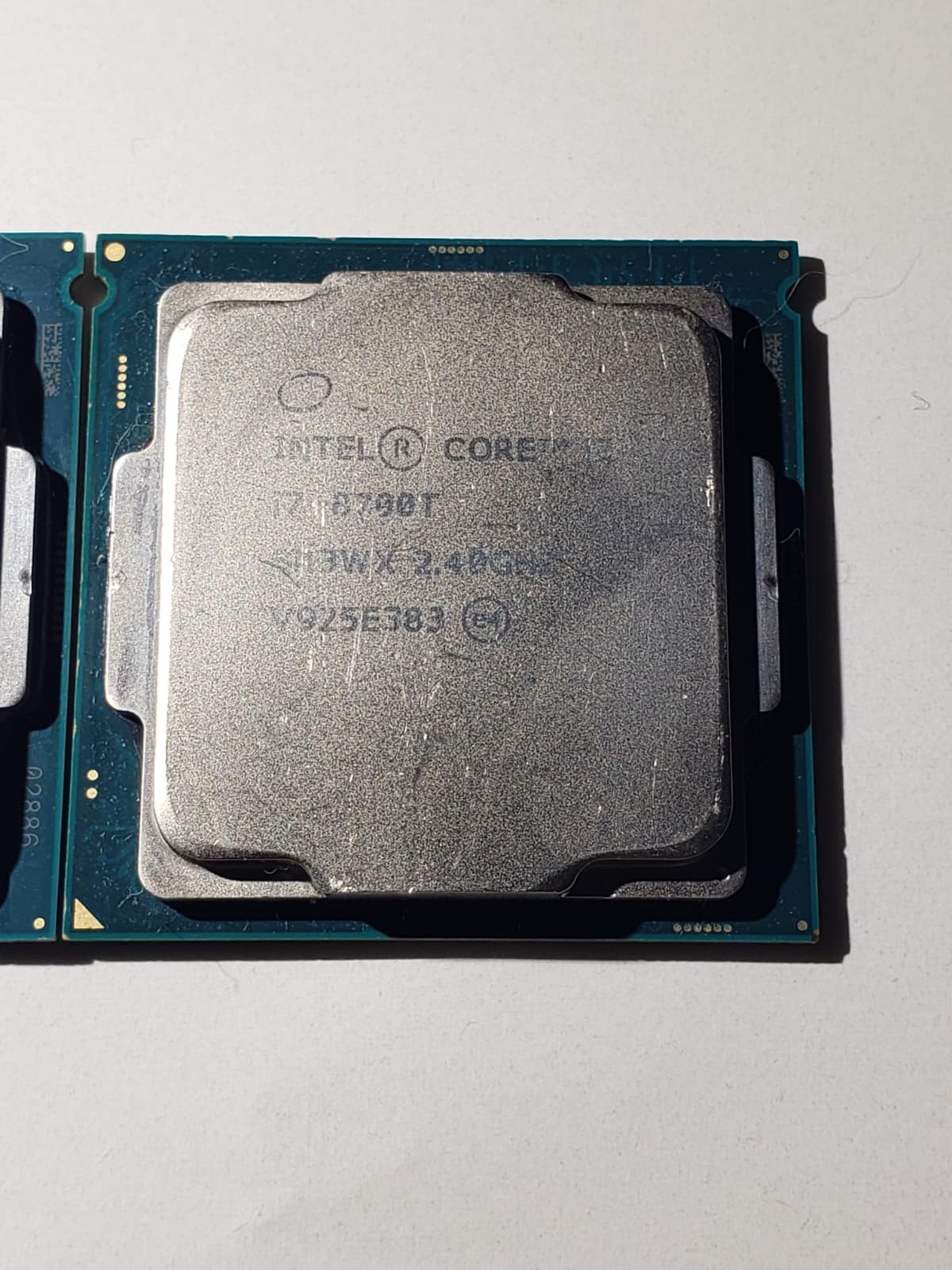 2x Intel Core i7-8700T Processors SR3WX – NOT WORKING / Parts or Repair