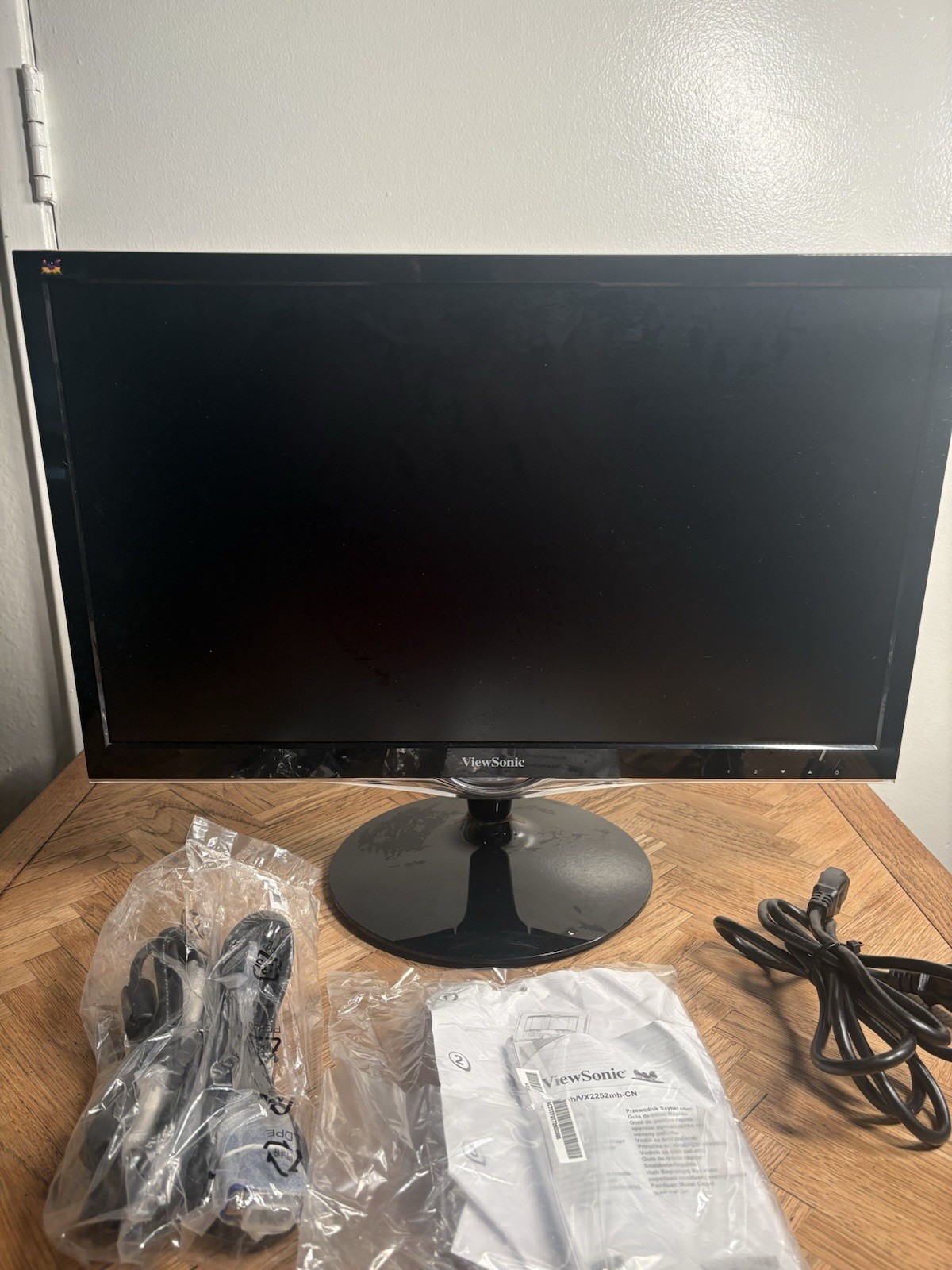 Viewsonic TD2220 22″ MultiTouch LED Display TD2220 NEW OPEN BOX!