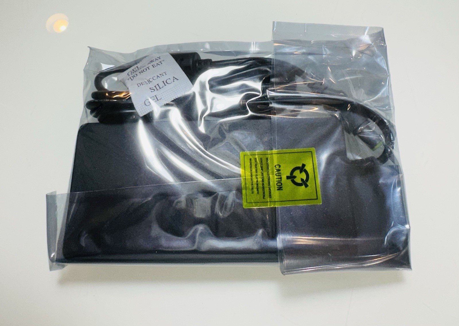 ANKER 93LN20V45-2USA Replacement Notebook Adapter Model 90W-IB05 NEW Sealed