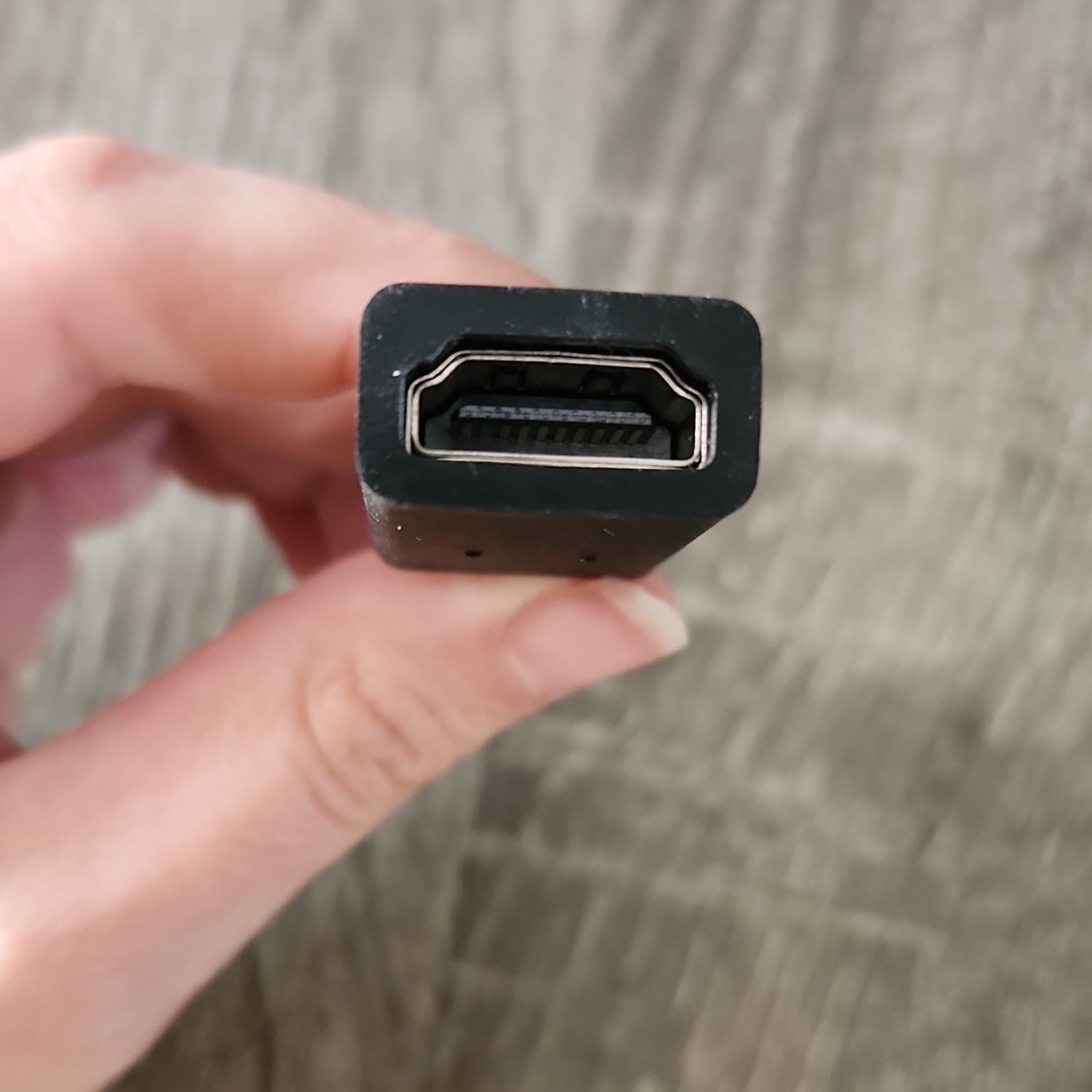 HDMI Standard Male to HDMI Standard Female HDMI Adapter 1:1 Connection Black