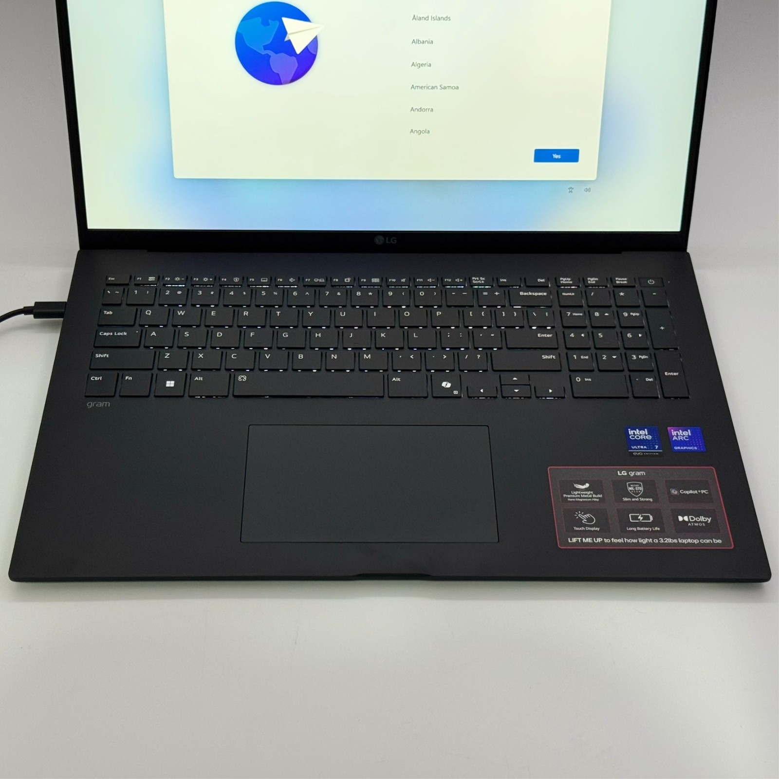 LG Gram 17″ Touch Laptop Intel Ultra 7 258V 32GB 1TB SSD Copilot+ Obsidian Black