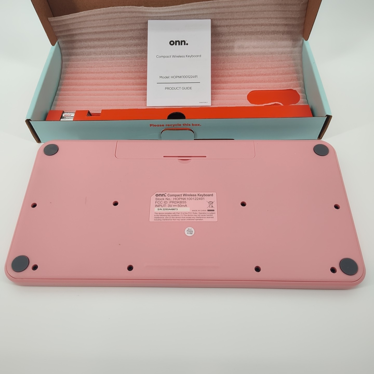 SURF ONN Compact Wireless Keyboard USB Plug & Play Retro Style 78 Keys Pink NEW
