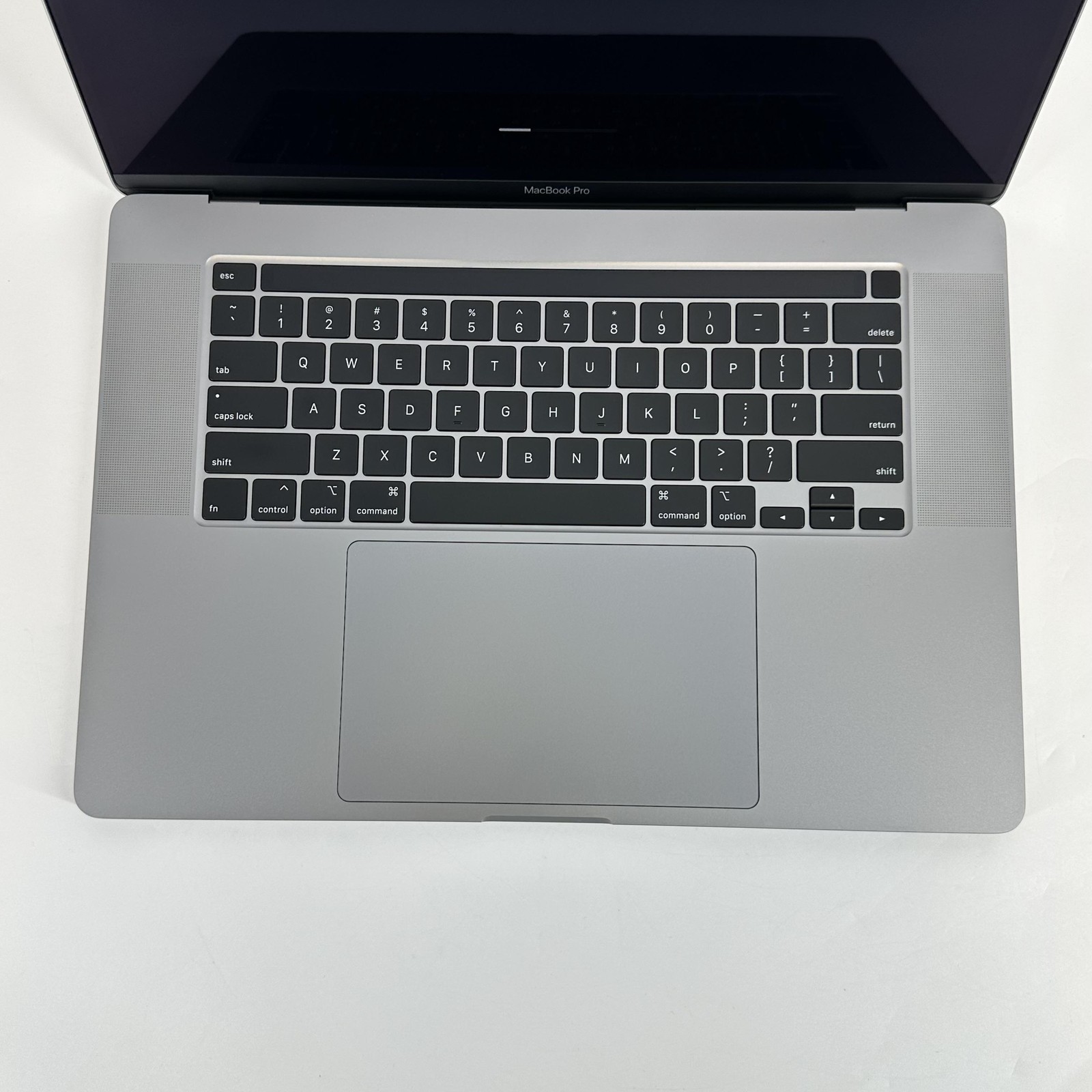 MacBook Pro 16 Touch Bar Space Gray 2019 i9 32GB 2TB Radeon Pro 5500M Good