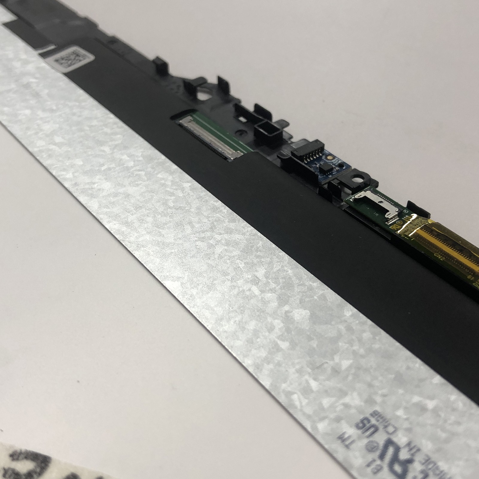For Lenovo 300e Yoga Chromebook Gen 4 LCD Touch Screen With Bezel 5D11C95908 US