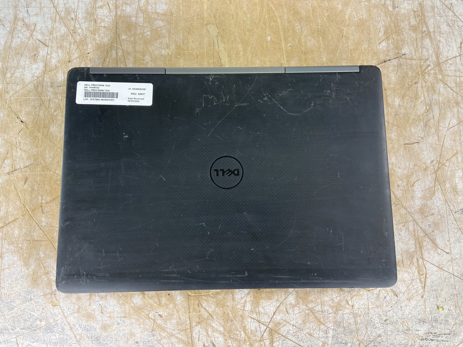 DELL PRECISION 7520 i7-7820HQ @ 2.90GHz, 8GB RAM, NO HDD/OS