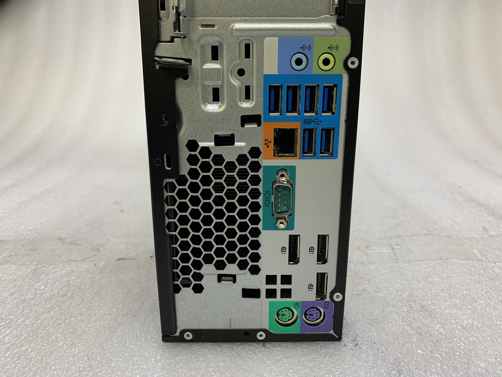 HP Z240 SFF Workstation Core i7-6700 3.4GHz 8GB RAM NO HDD NO OS Fair