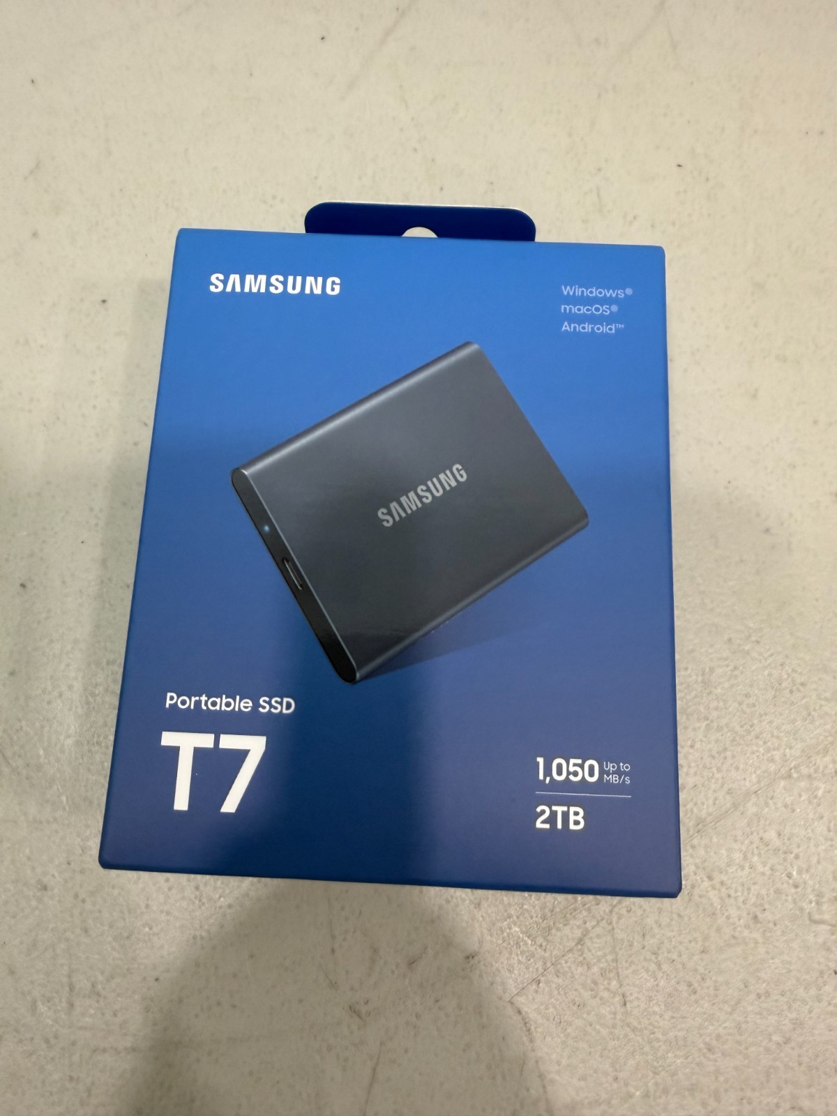 Samsung MU-PC2T0T T7 2TB Portable SSD Titan Gray USB 3.2