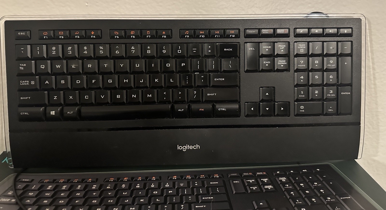 Logitech K740 Illuminated Wired Keyboard 920-000914 Mild Usage With Box