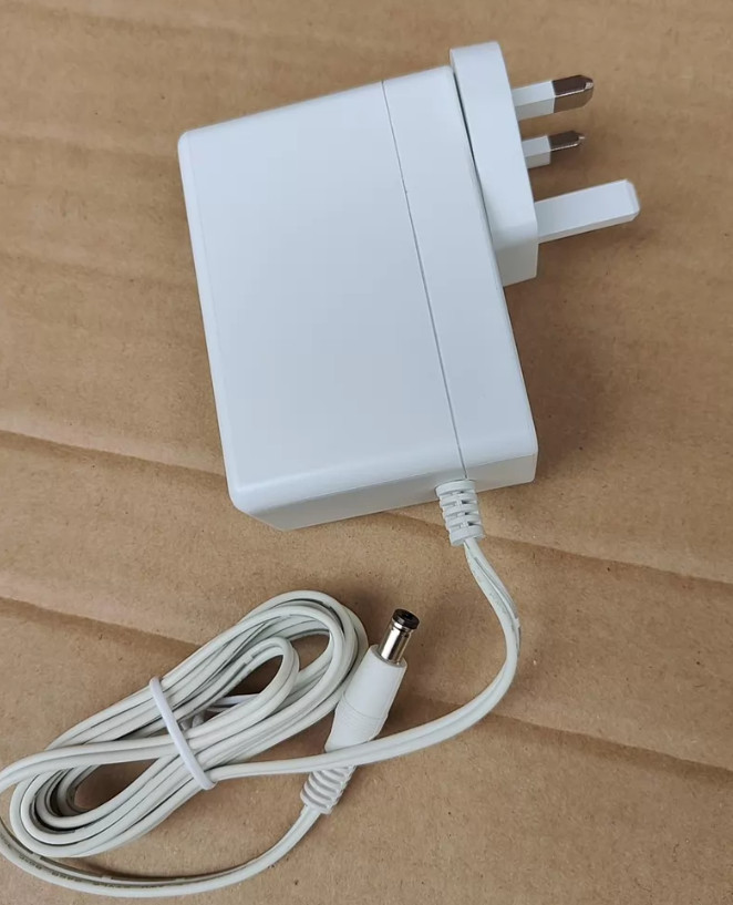 NETGEAR P/N:332-11048-02 5.5*2.1mm 12.0V 3.5A 42.0W Power Supply Adapter Charger