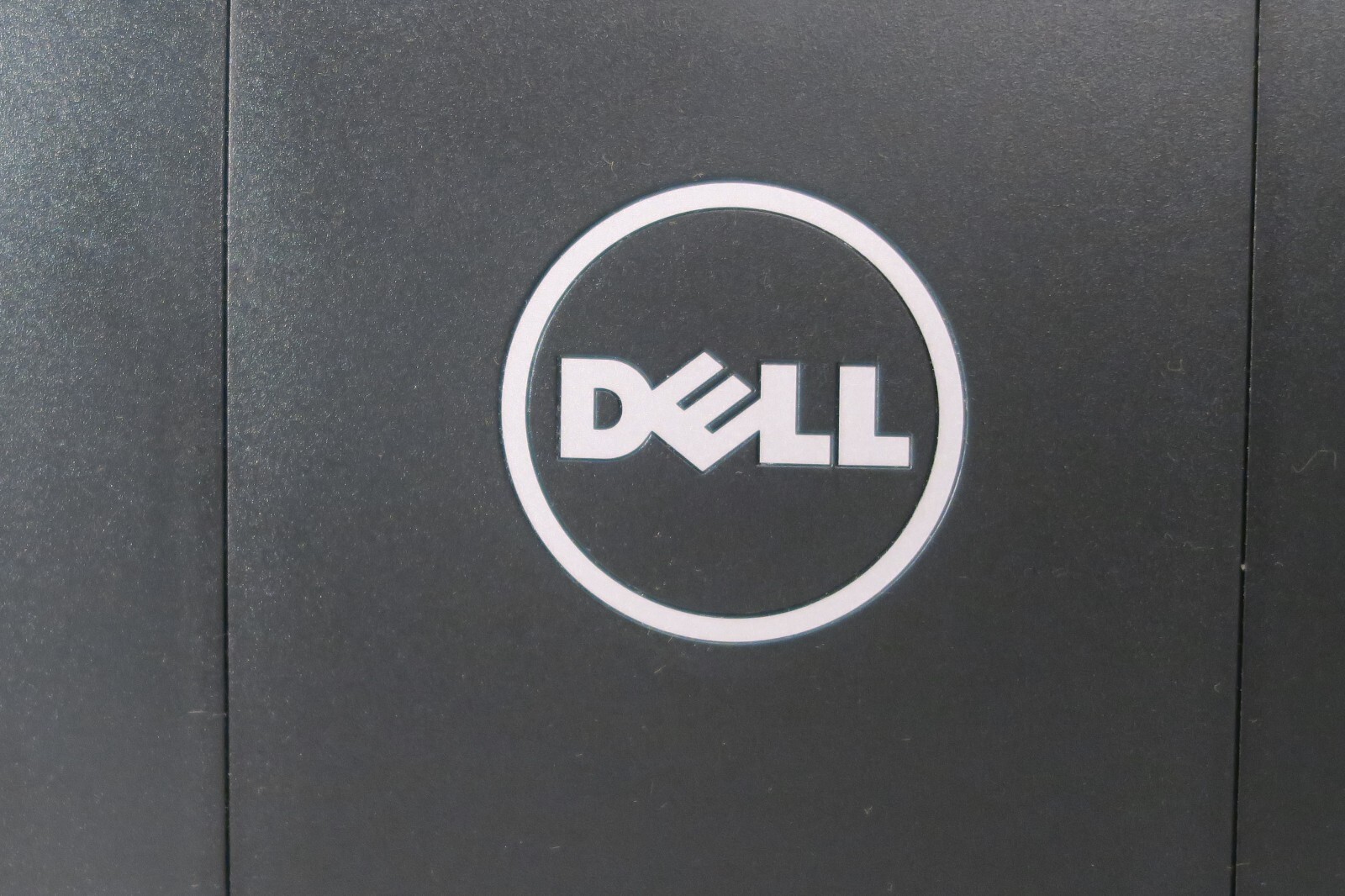 DELL E2016H 20″ 1600 x 900 LCD LED Backlit Monitor with Stand