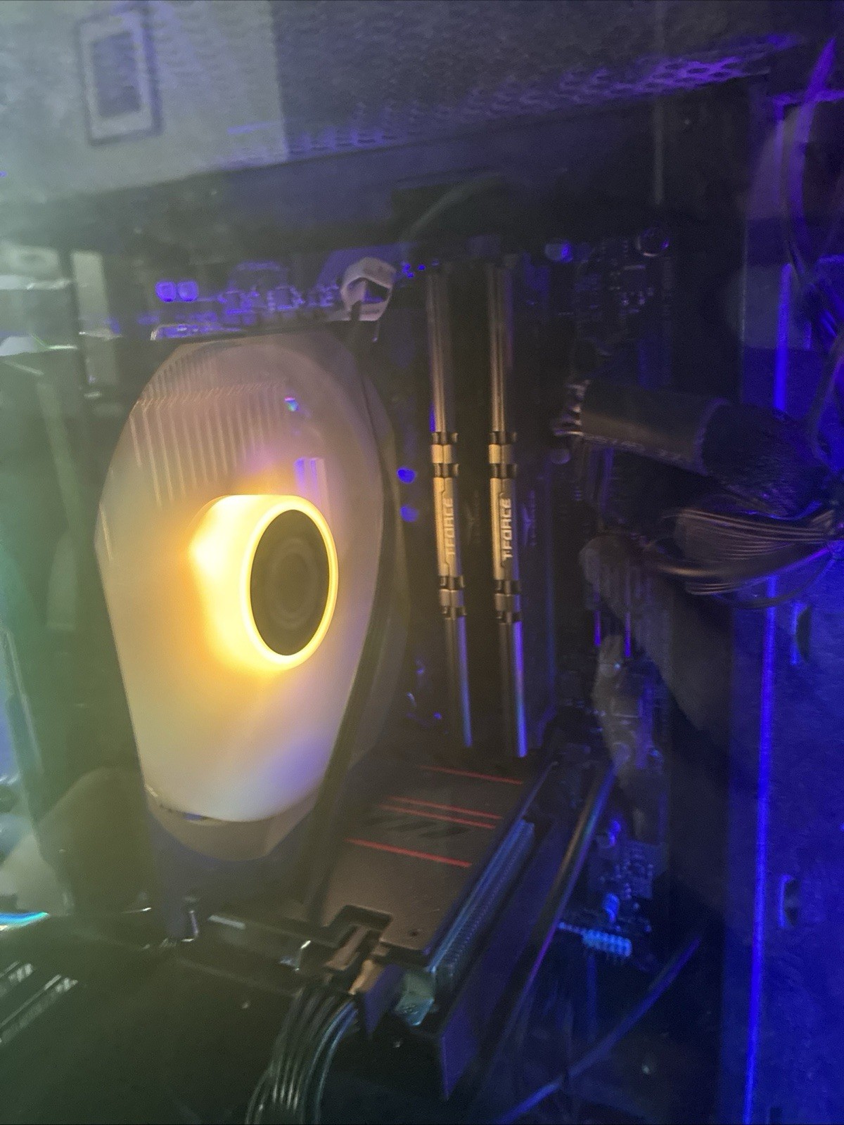 I5-11400f, 1660 S, 2*8gb DDR4, B560M DS3H, bought for $1200 great deal Read Desc